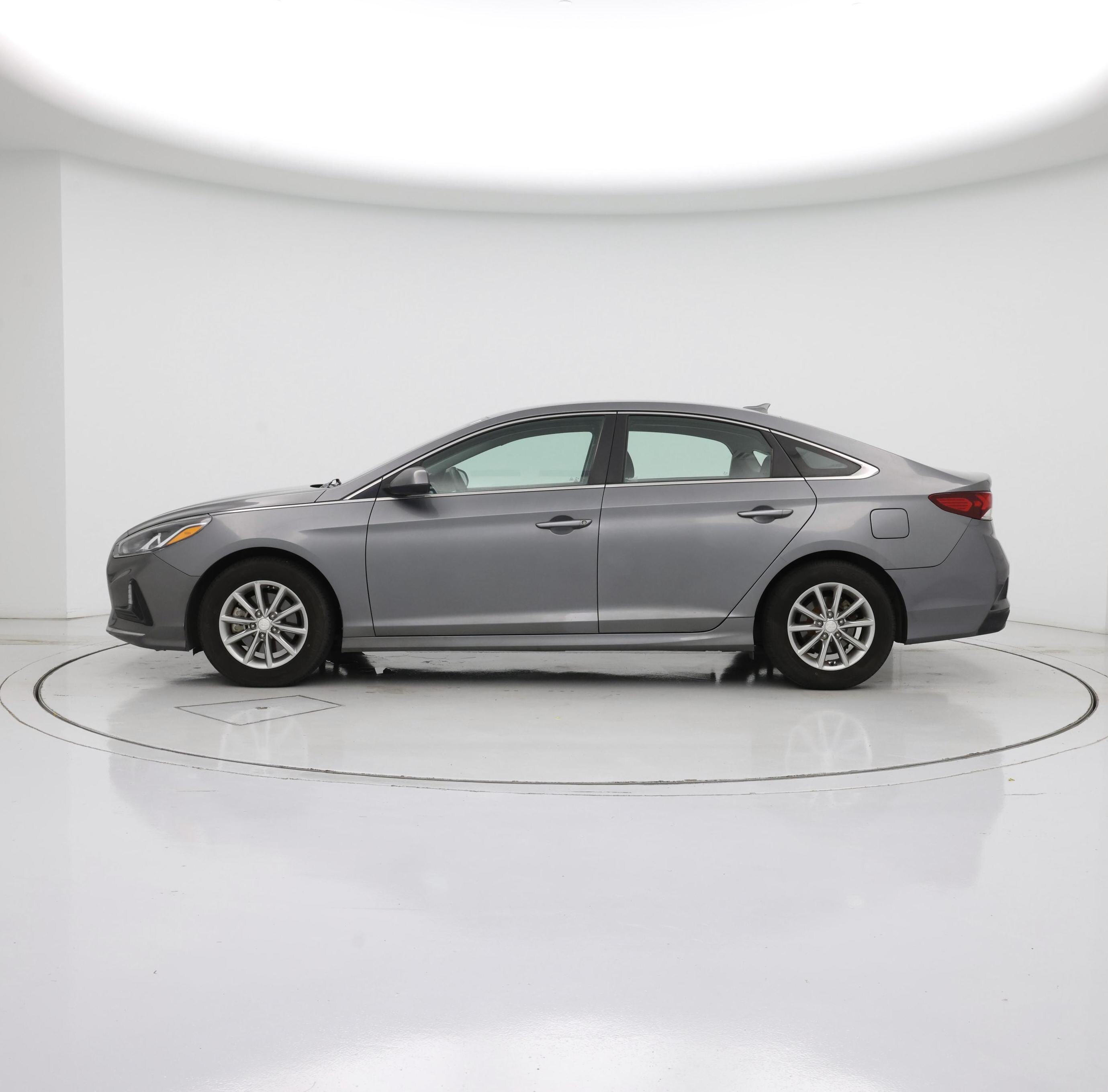 Thumbnail: 2019 Hyundai Sonata - 3