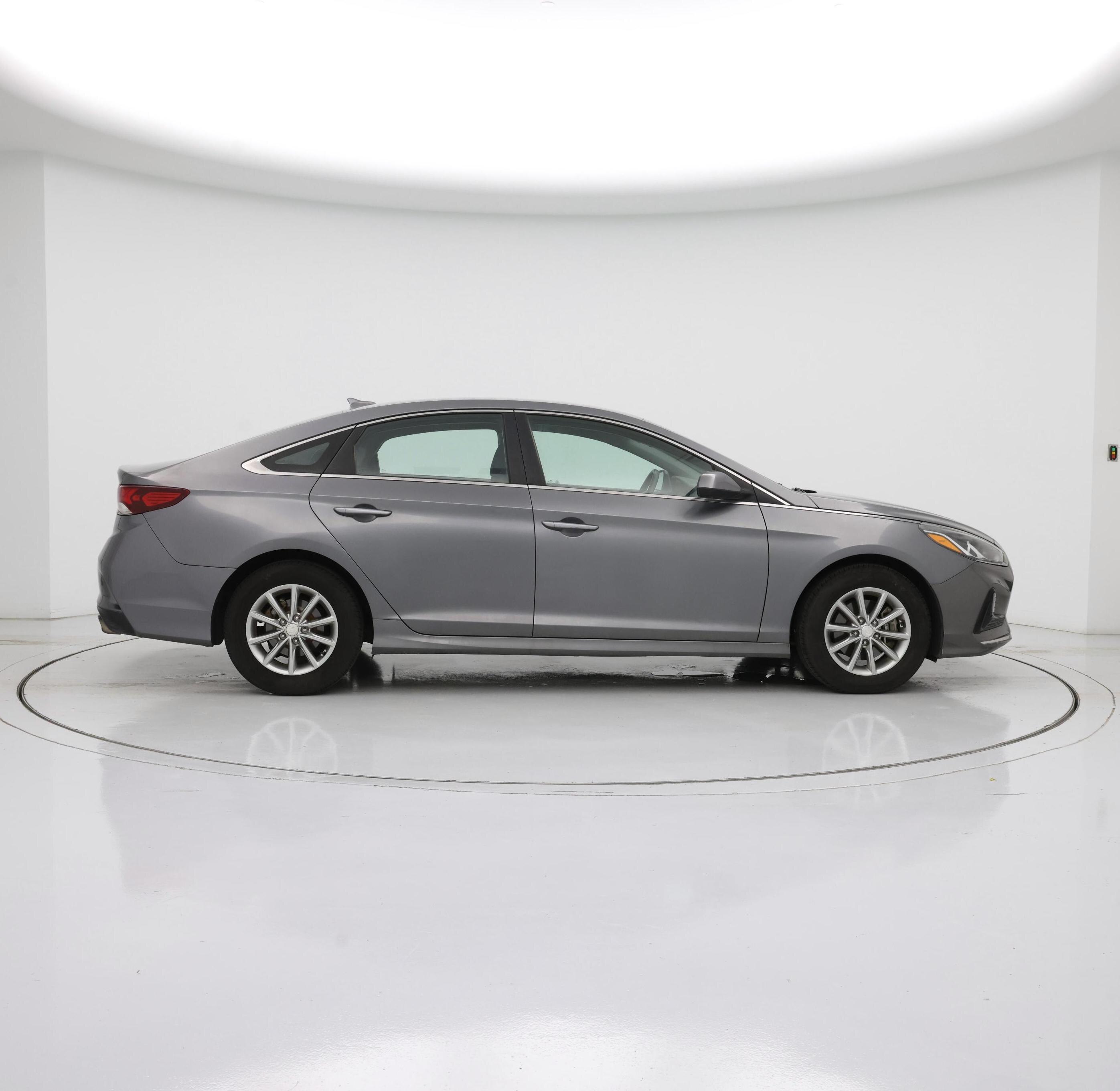 Thumbnail: 2019 Hyundai Sonata - 7