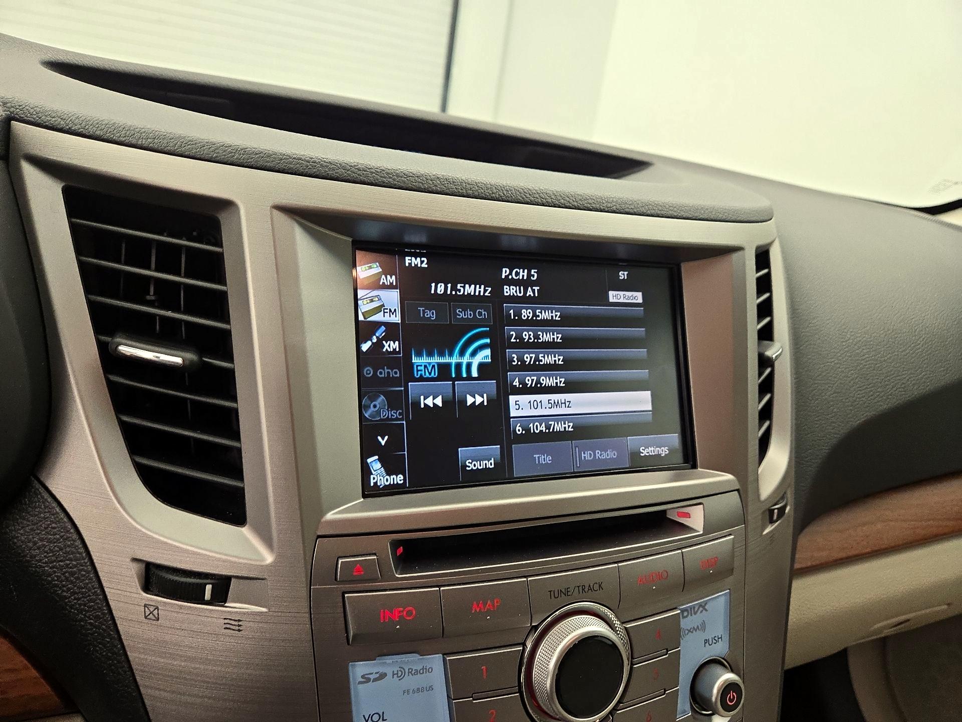 Thumbnail: 2014 Subaru Outback - 16