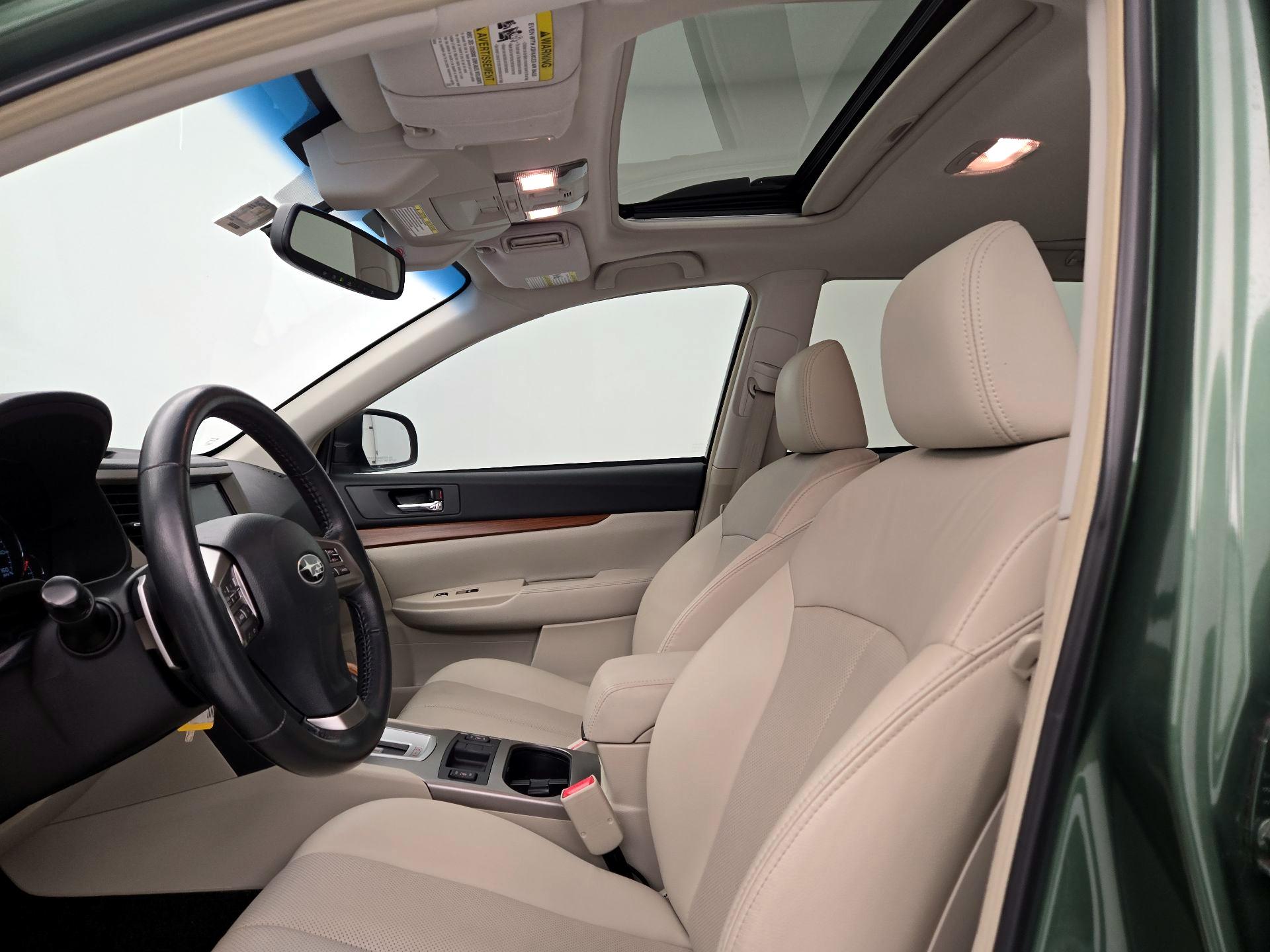 Thumbnail: 2014 Subaru Outback - 20