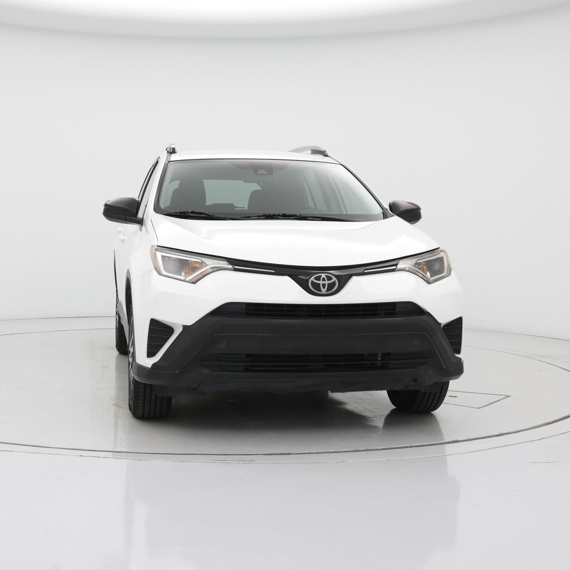 Thumbnail: 2017 Toyota RAV4 - 5