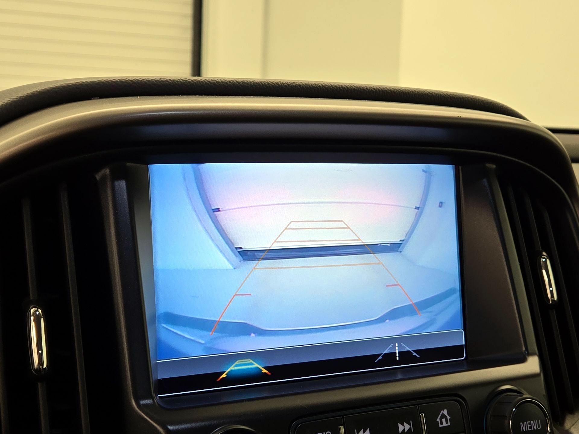 Thumbnail: 2018 Chevrolet Colorado - 15