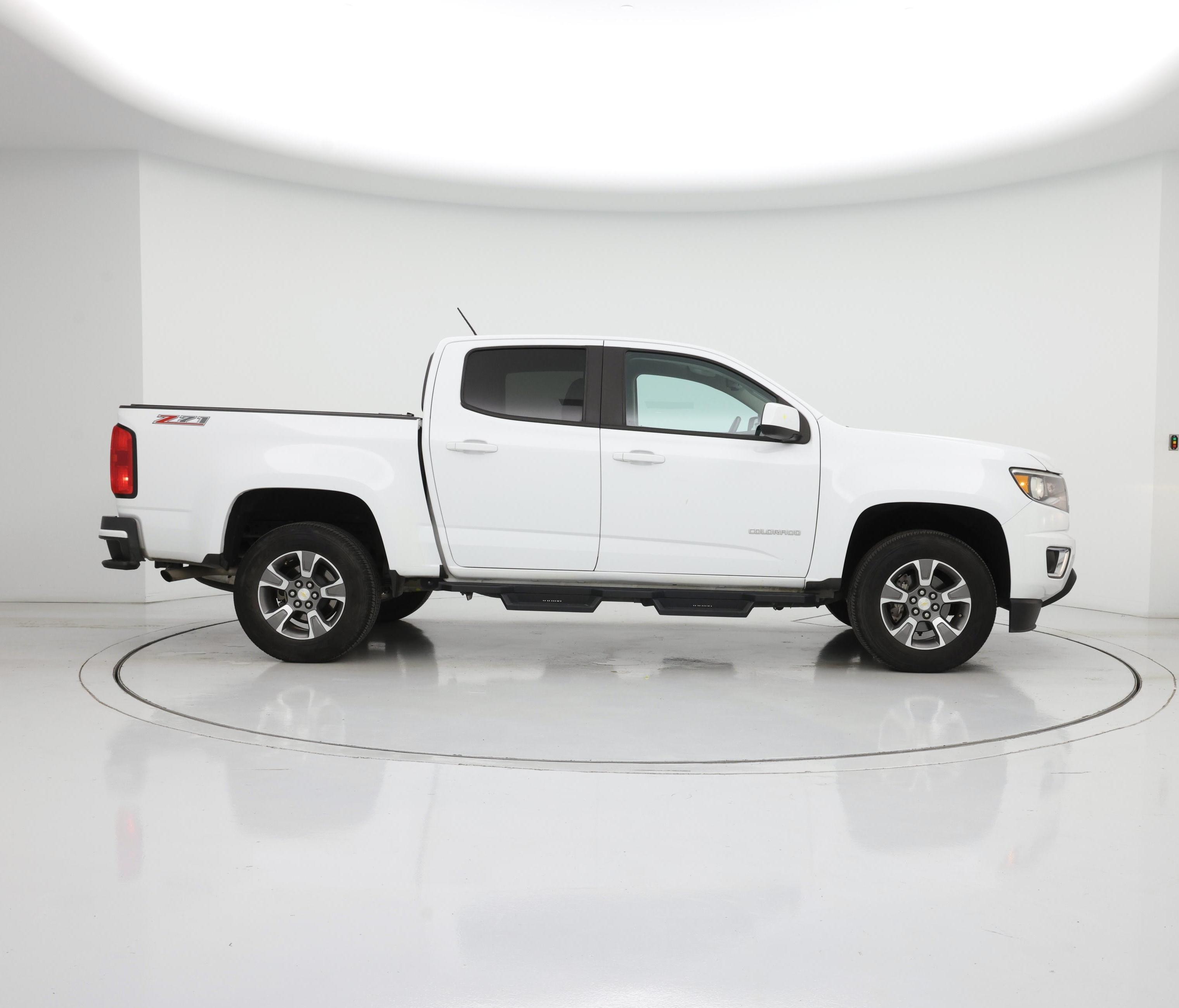 Thumbnail: 2018 Chevrolet Colorado - 7