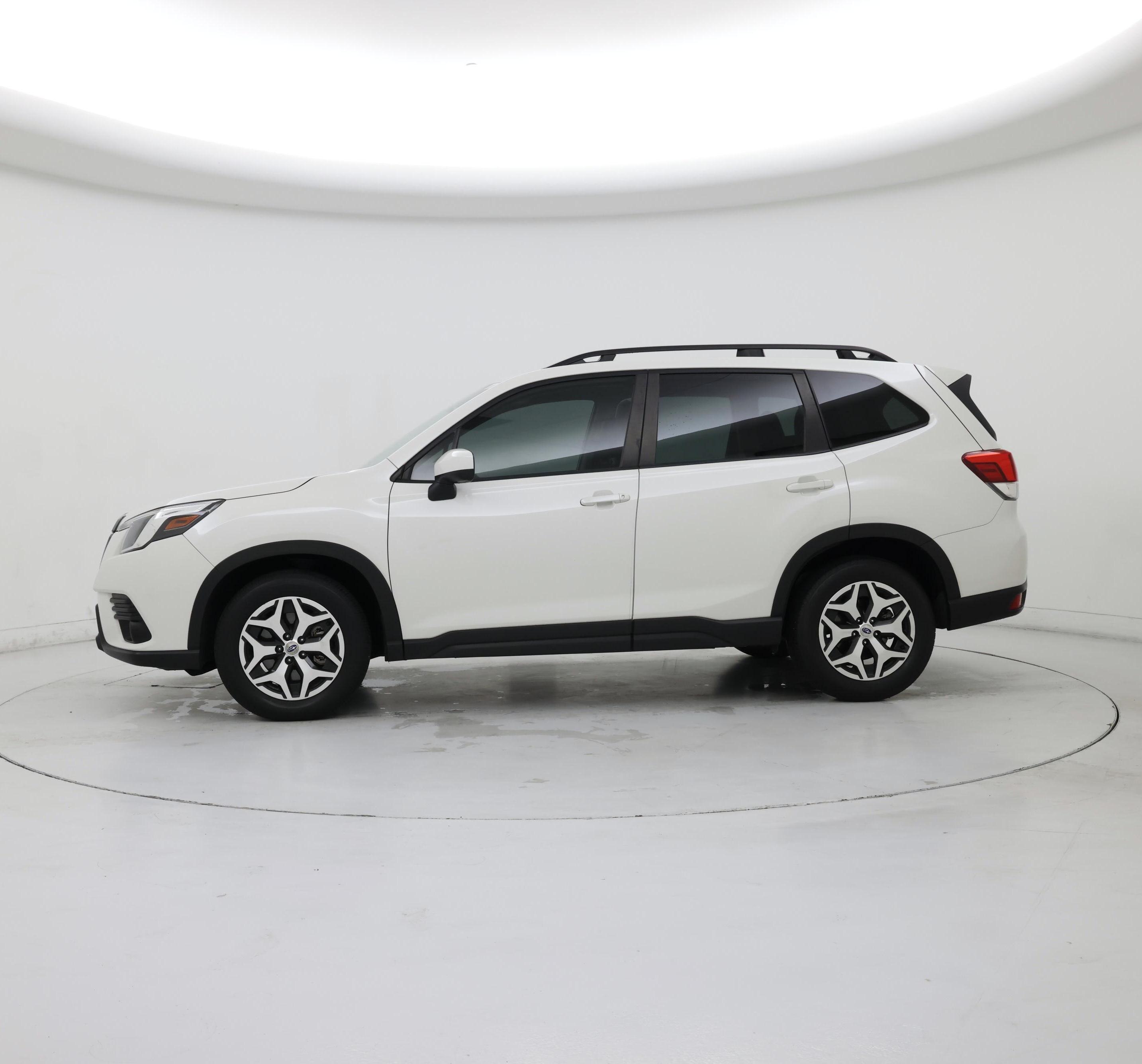 Thumbnail: 2023 Subaru Forester - 3