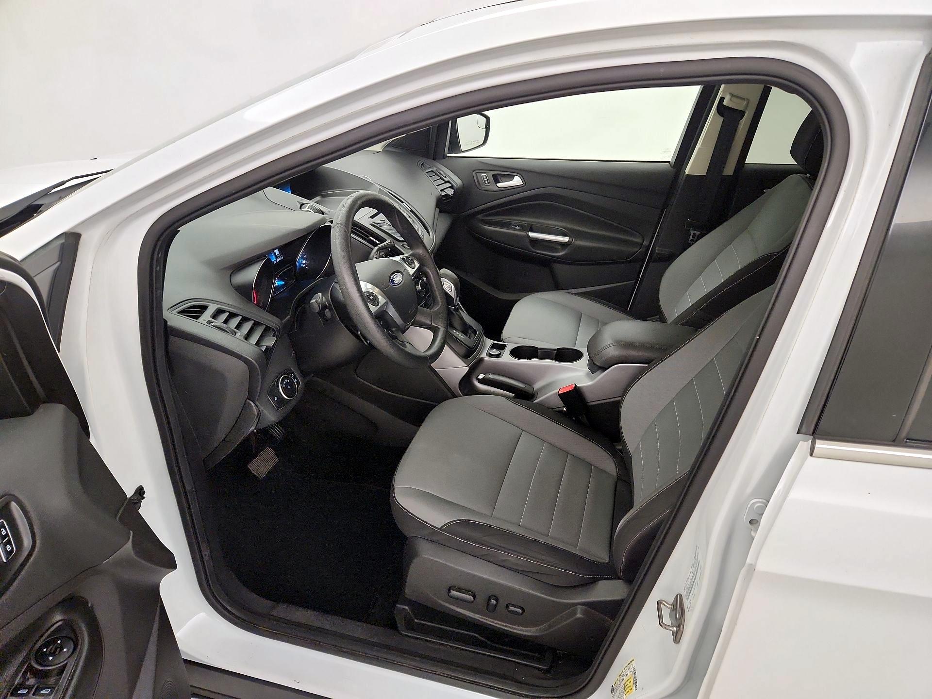 Thumbnail: 2016 Ford Escape - 11