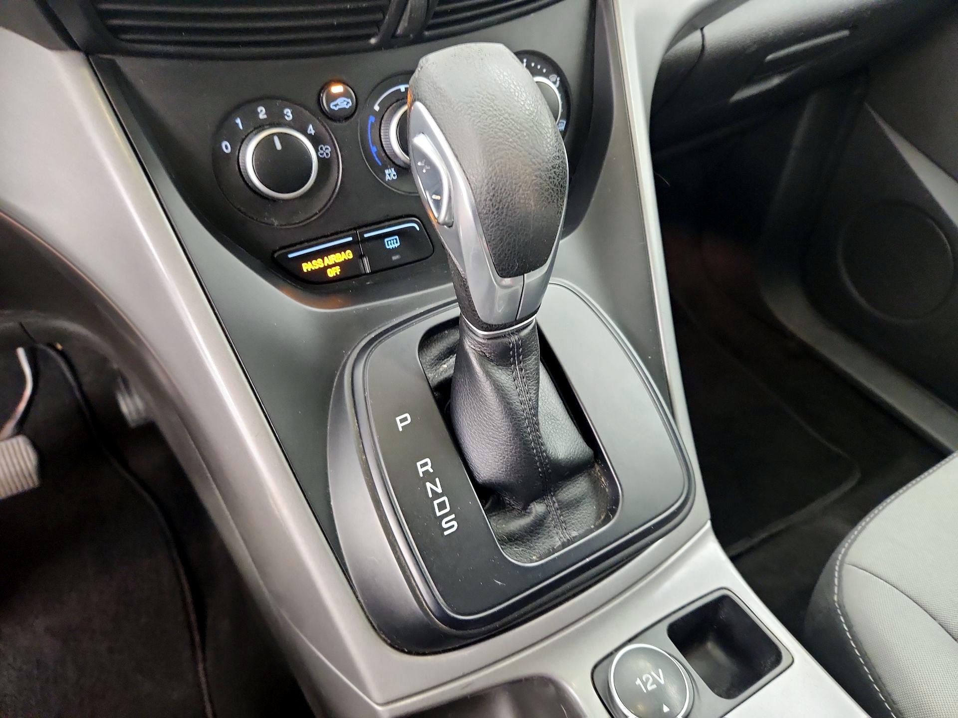 Thumbnail: 2016 Ford Escape - 17