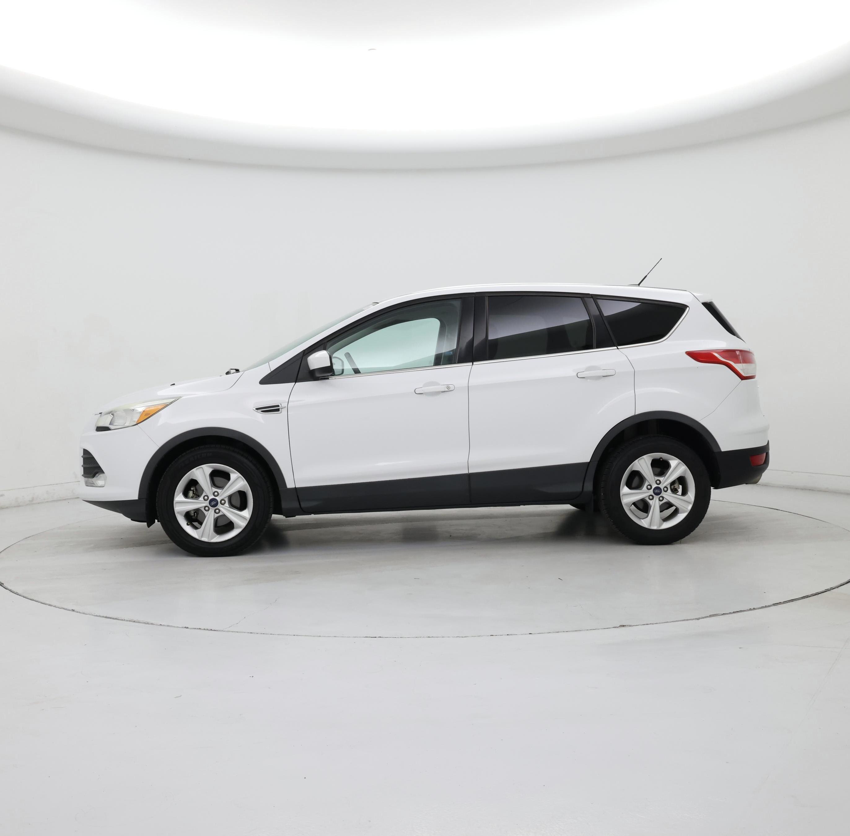 Thumbnail: 2016 Ford Escape - 3