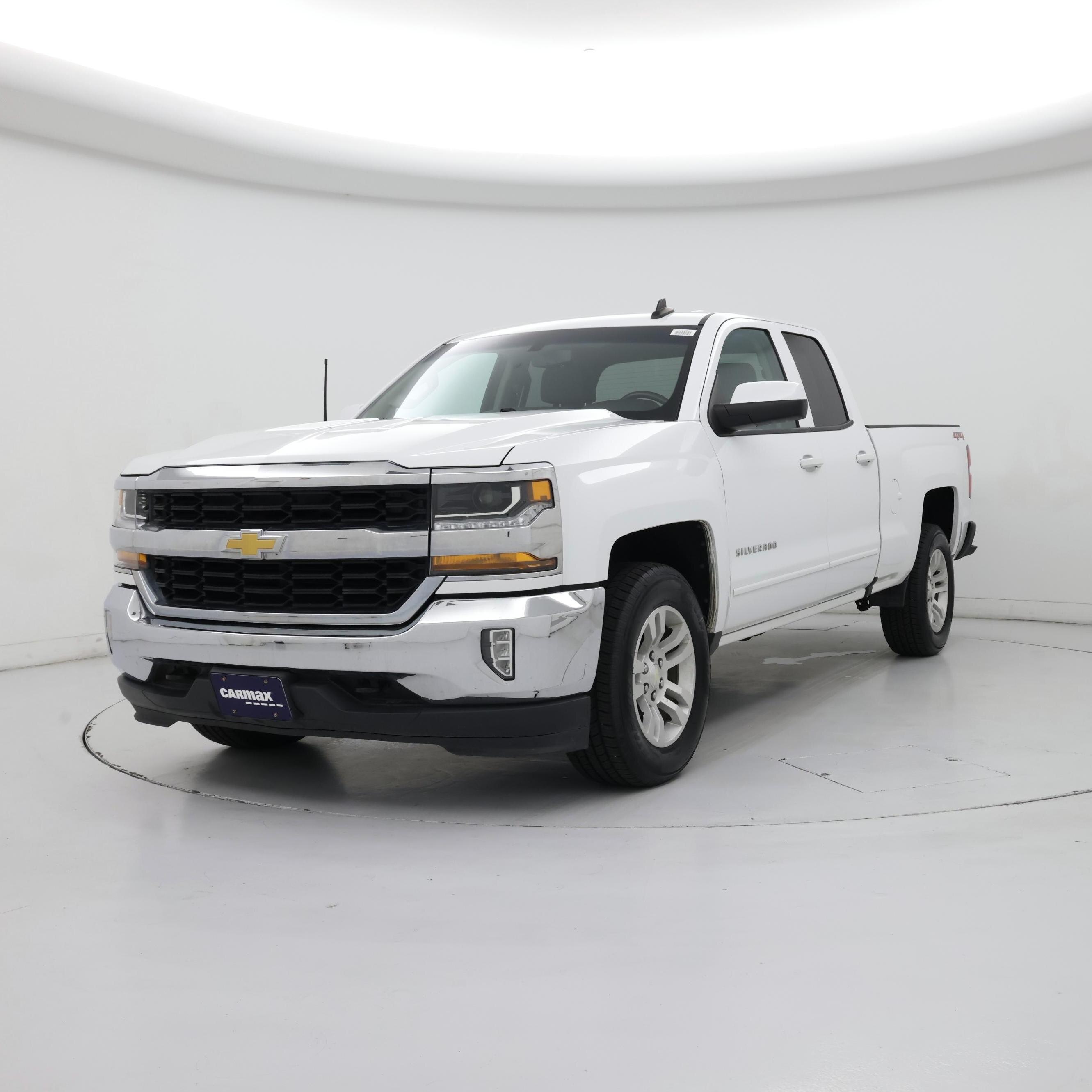 Thumbnail: 2018 Chevrolet Silverado 1500 - 4