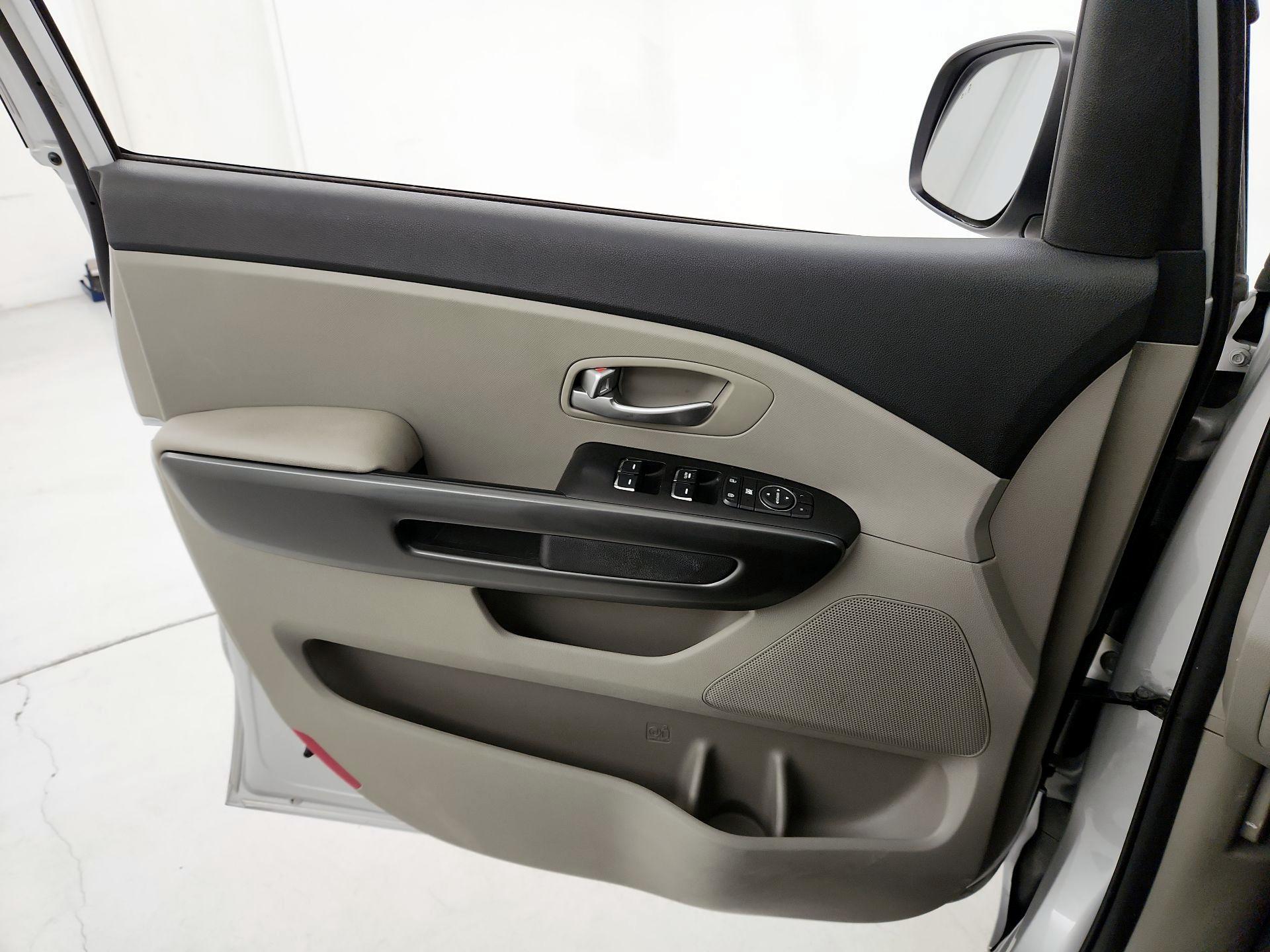 Thumbnail: 2020 Kia Sedona - 12