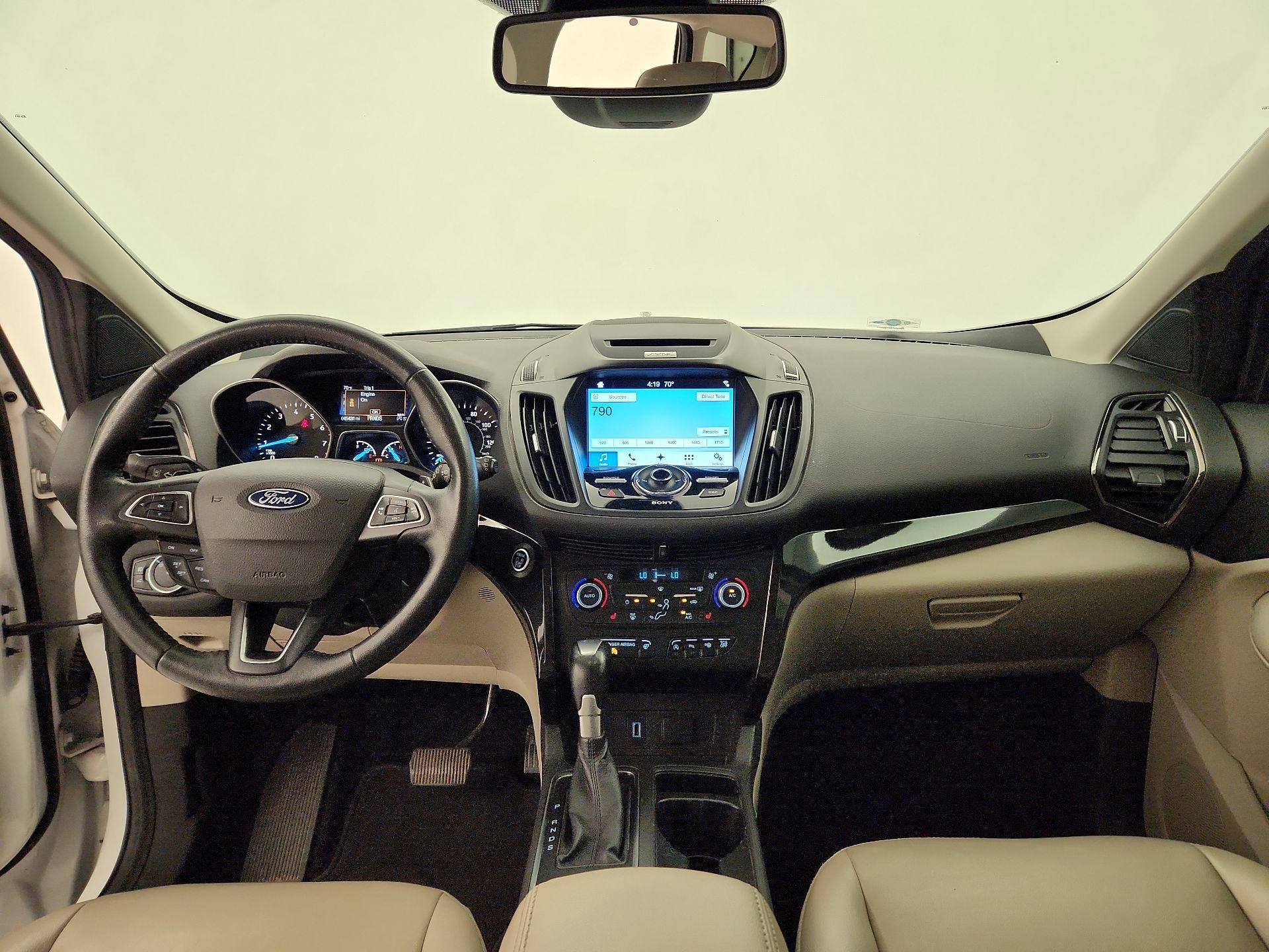 Thumbnail: 2017 Ford Escape - 9