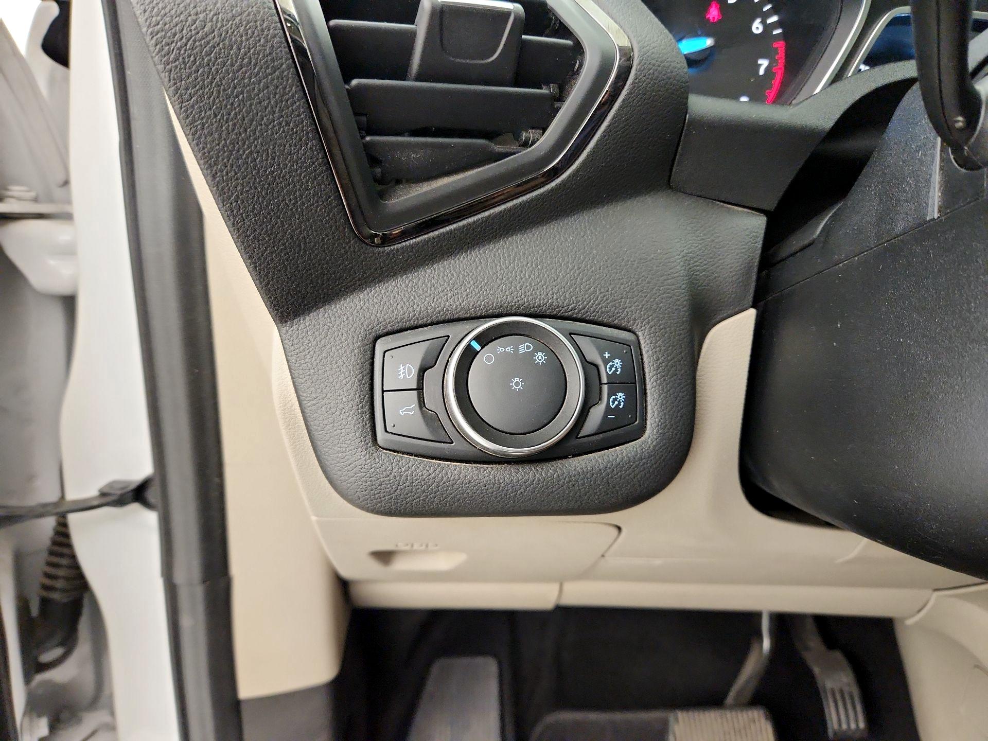 Thumbnail: 2017 Ford Escape - 13