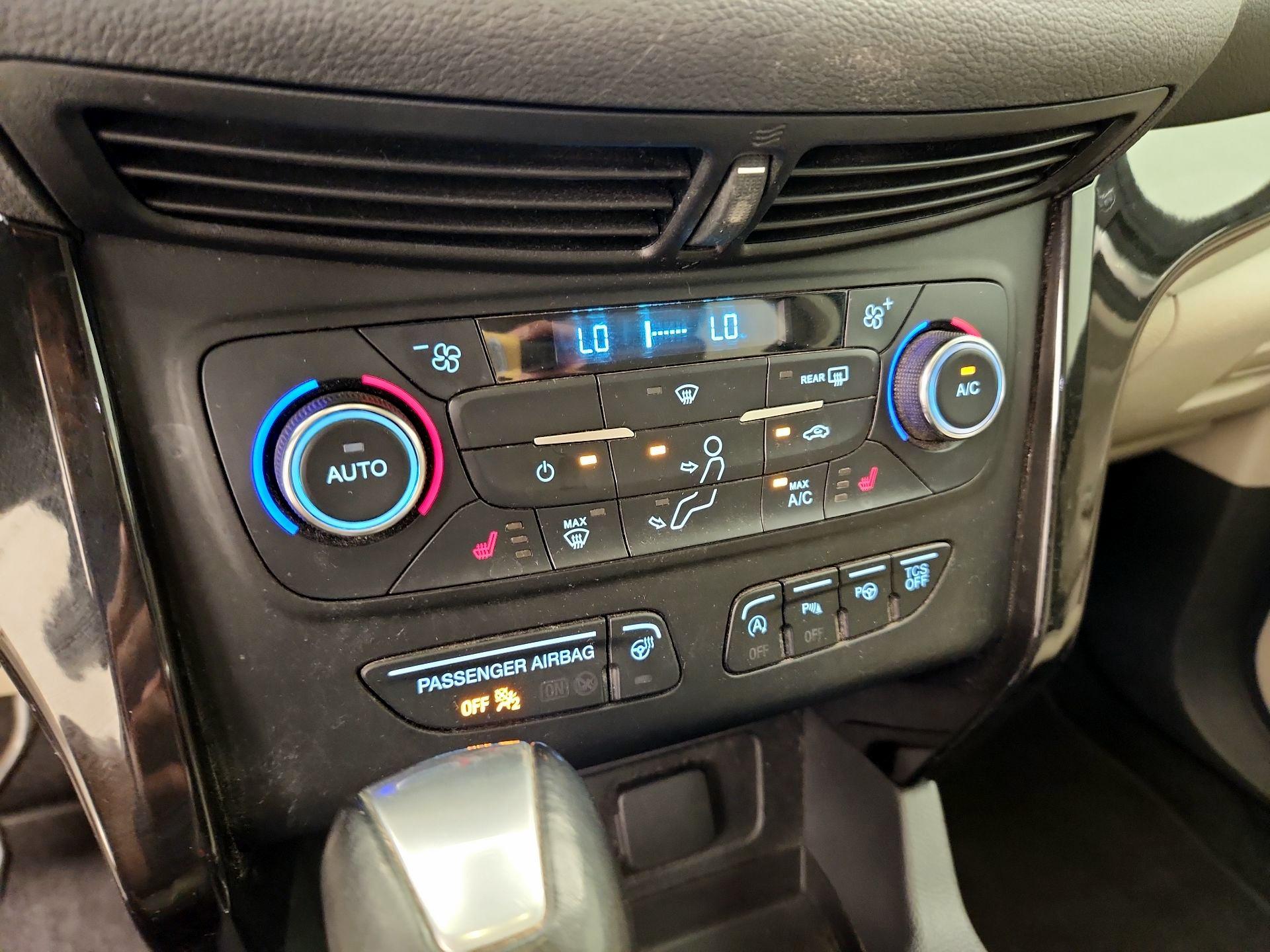 Thumbnail: 2017 Ford Escape - 16