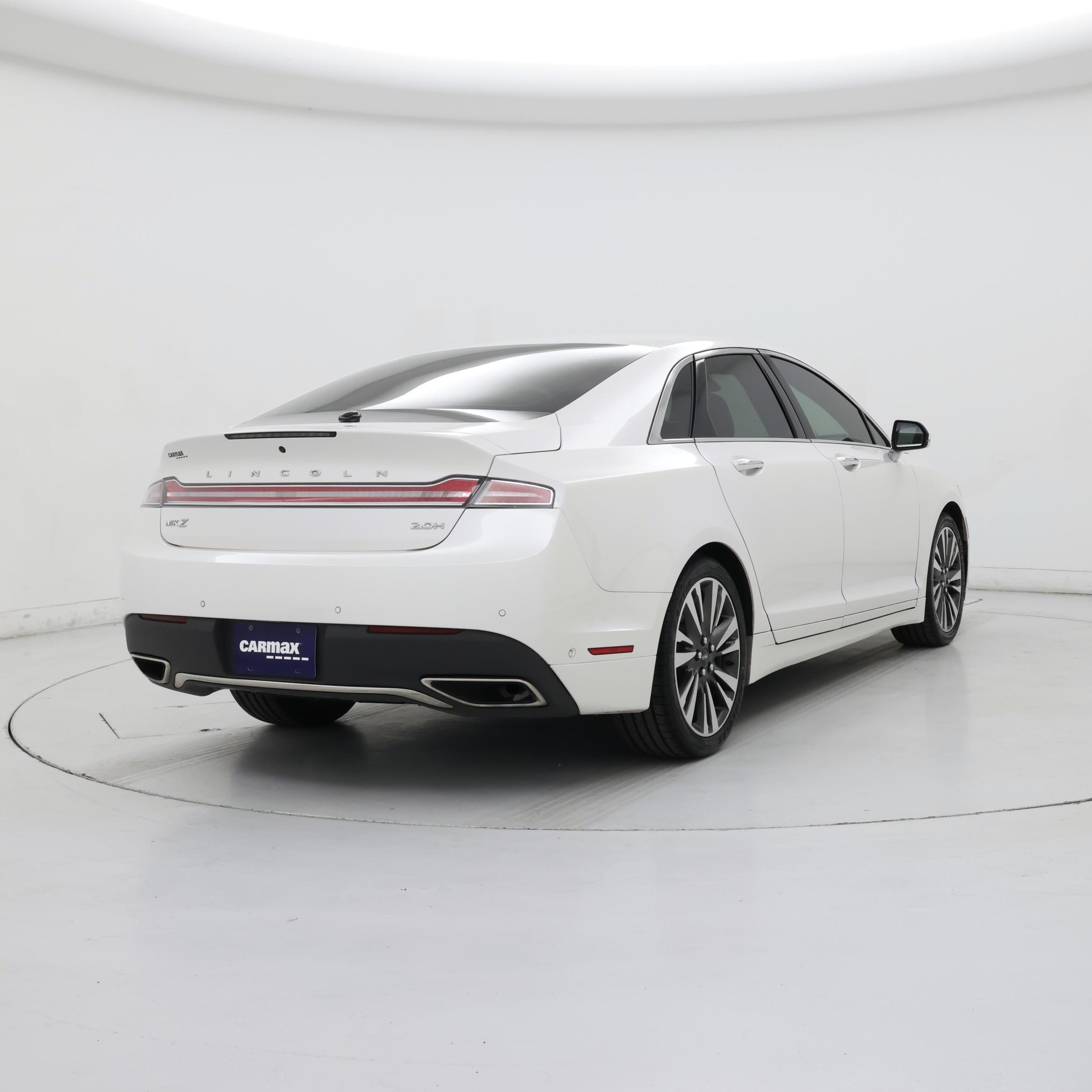 Thumbnail: 2017 Lincoln MKZ - 8