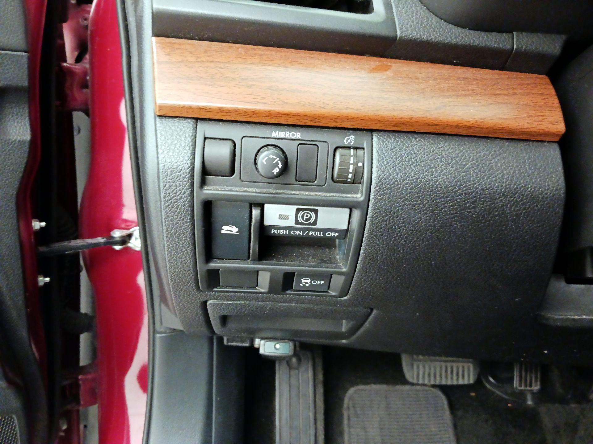 Thumbnail: 2014 Subaru Outback - 13