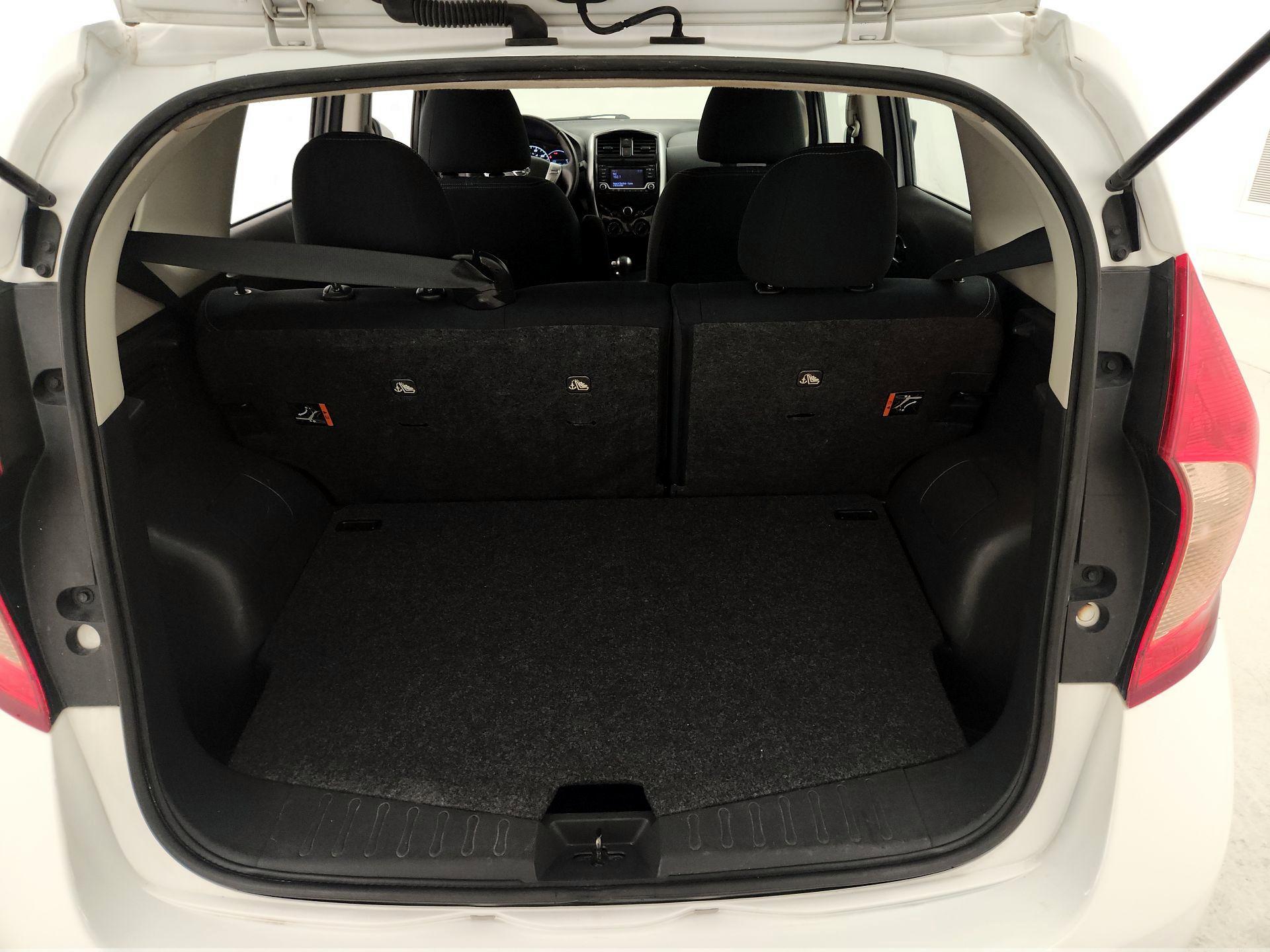 Thumbnail: 2016 Nissan Versa Note - 20