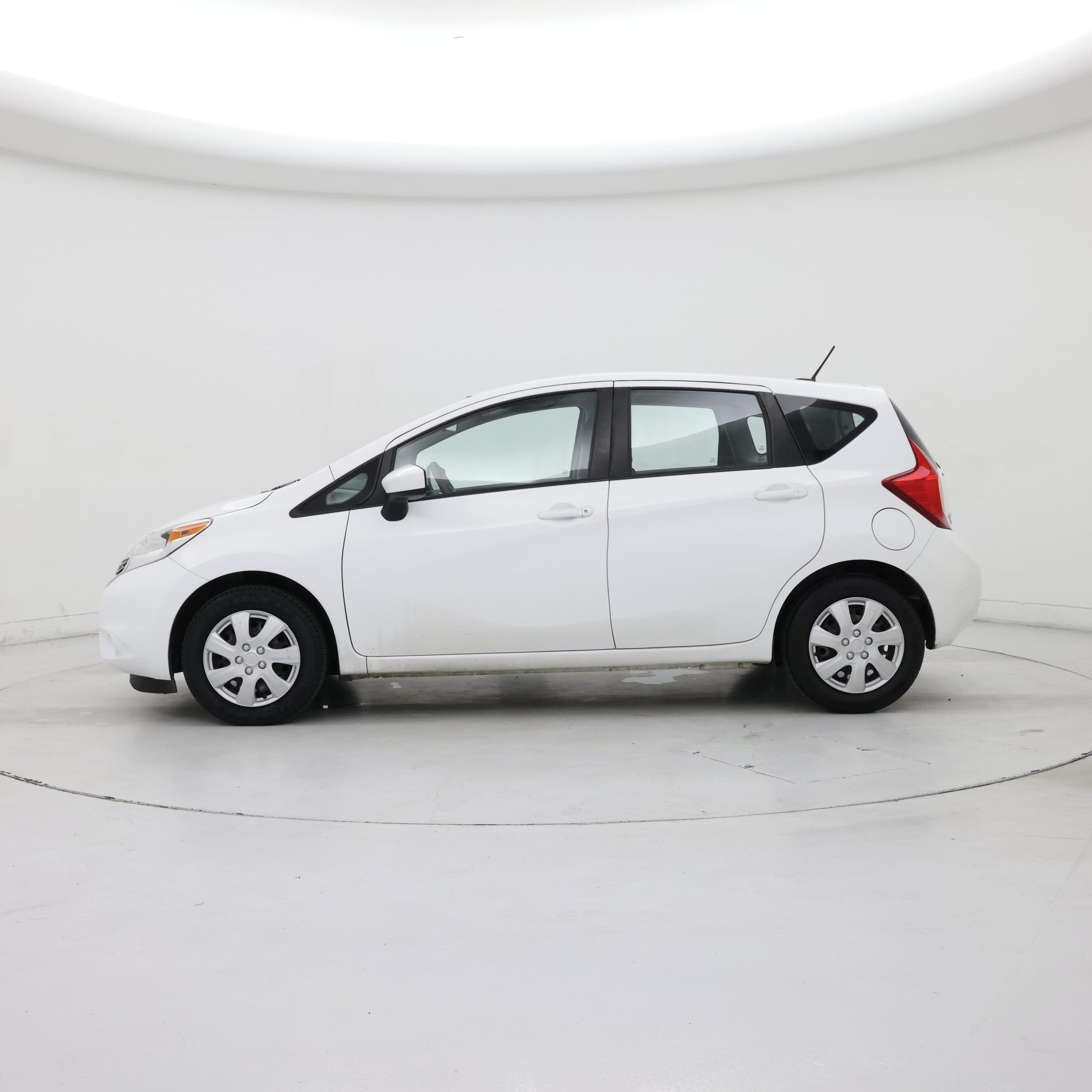 Thumbnail: 2016 Nissan Versa Note - 3