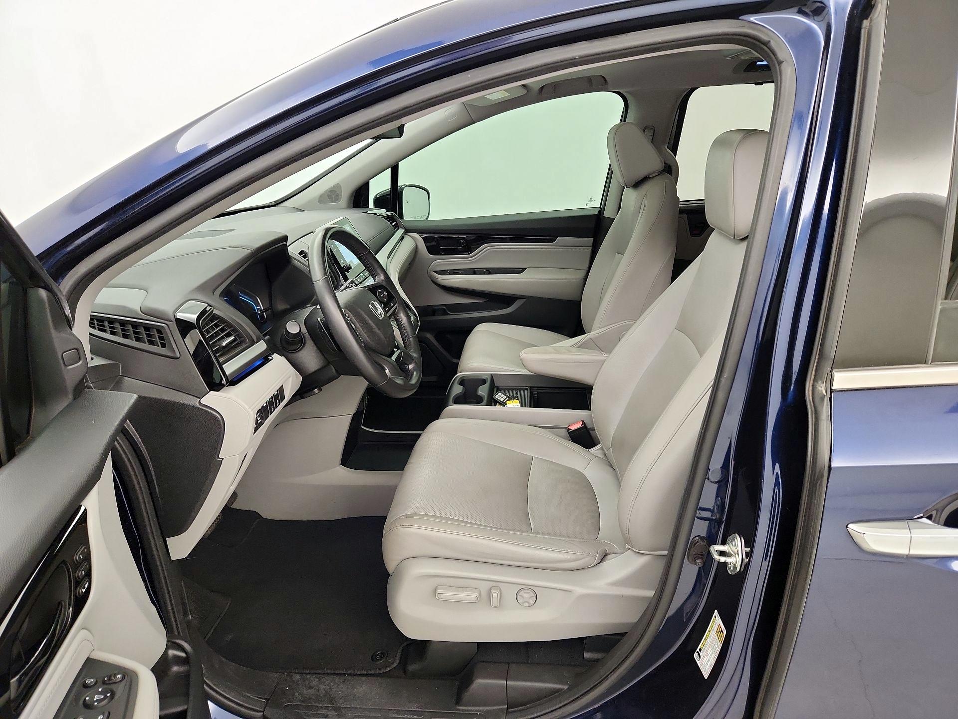 Thumbnail: 2018 Honda Odyssey - 11