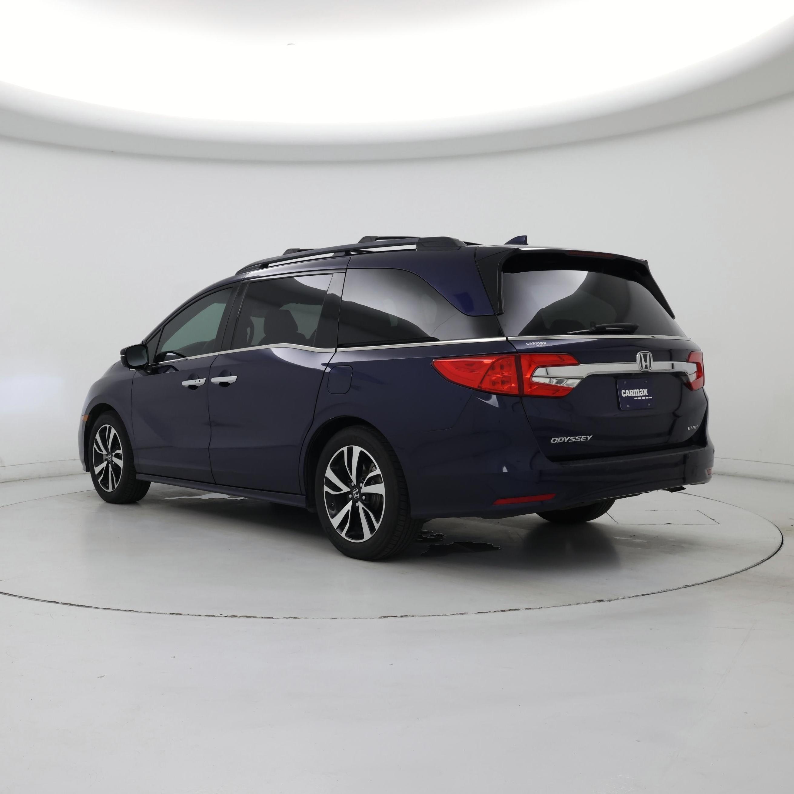 Thumbnail: 2018 Honda Odyssey - 2