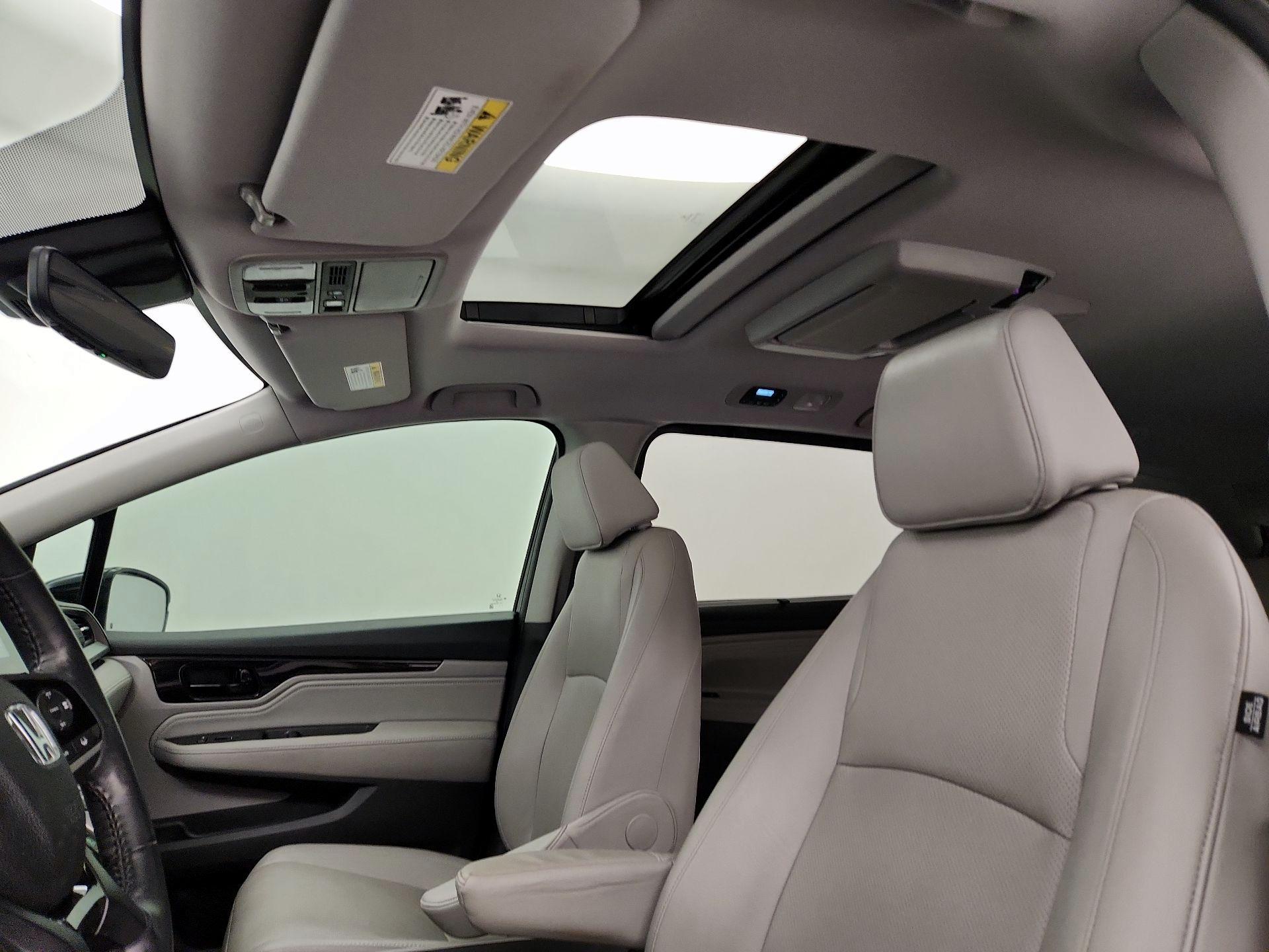 Thumbnail: 2018 Honda Odyssey - 20