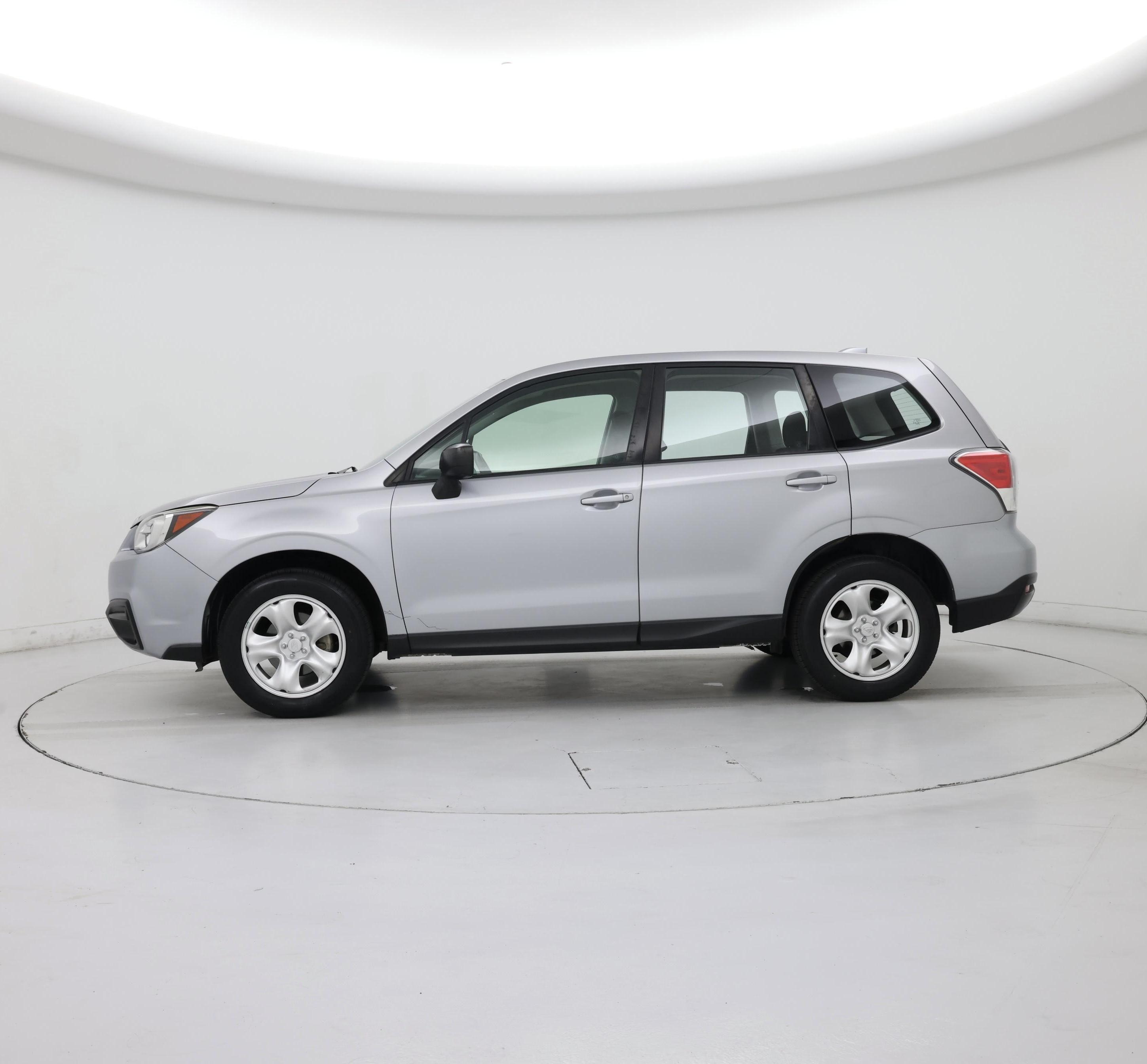 Thumbnail: 2018 Subaru Forester - 3