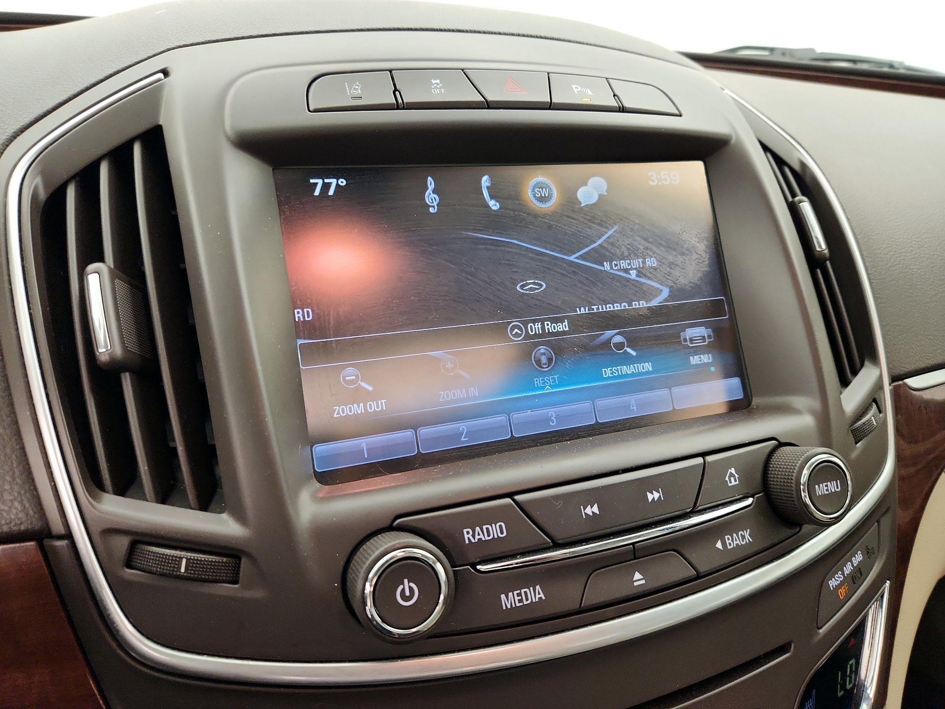 Thumbnail: 2016 Buick Regal - 14