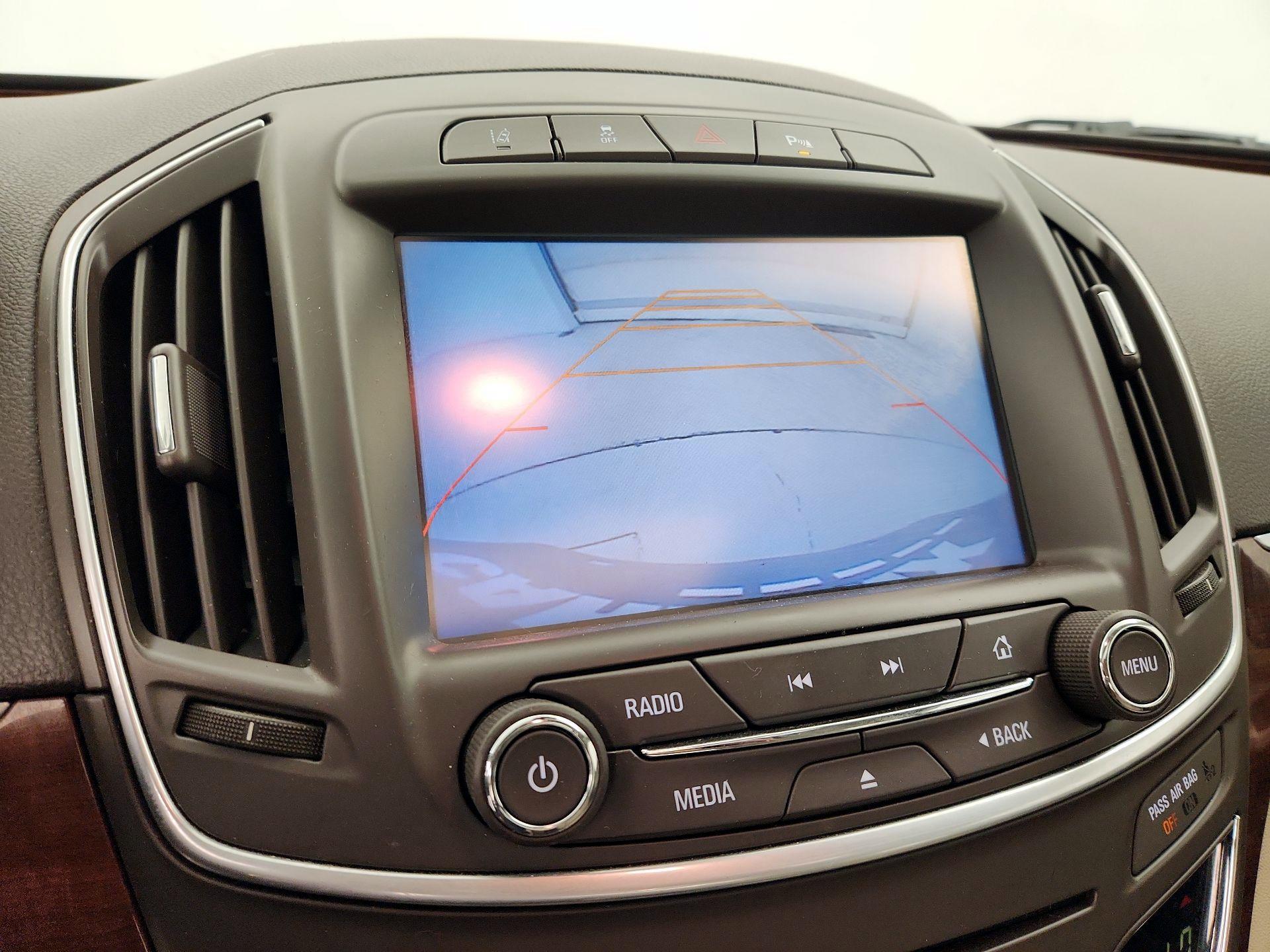 Thumbnail: 2016 Buick Regal - 15