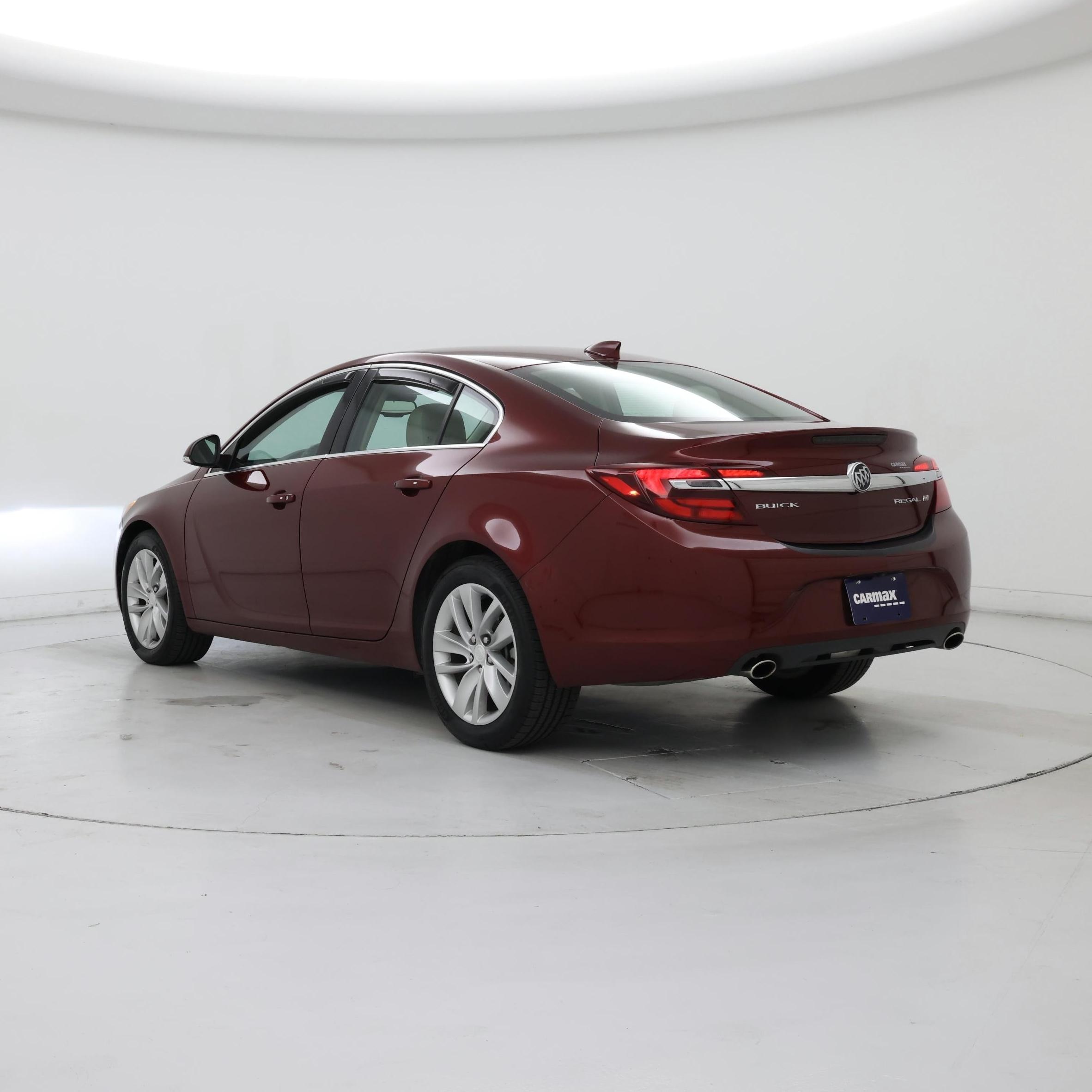 Thumbnail: 2016 Buick Regal - 2
