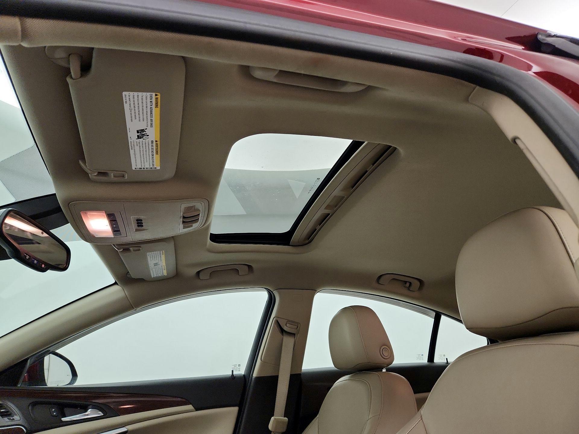 Thumbnail: 2016 Buick Regal - 19