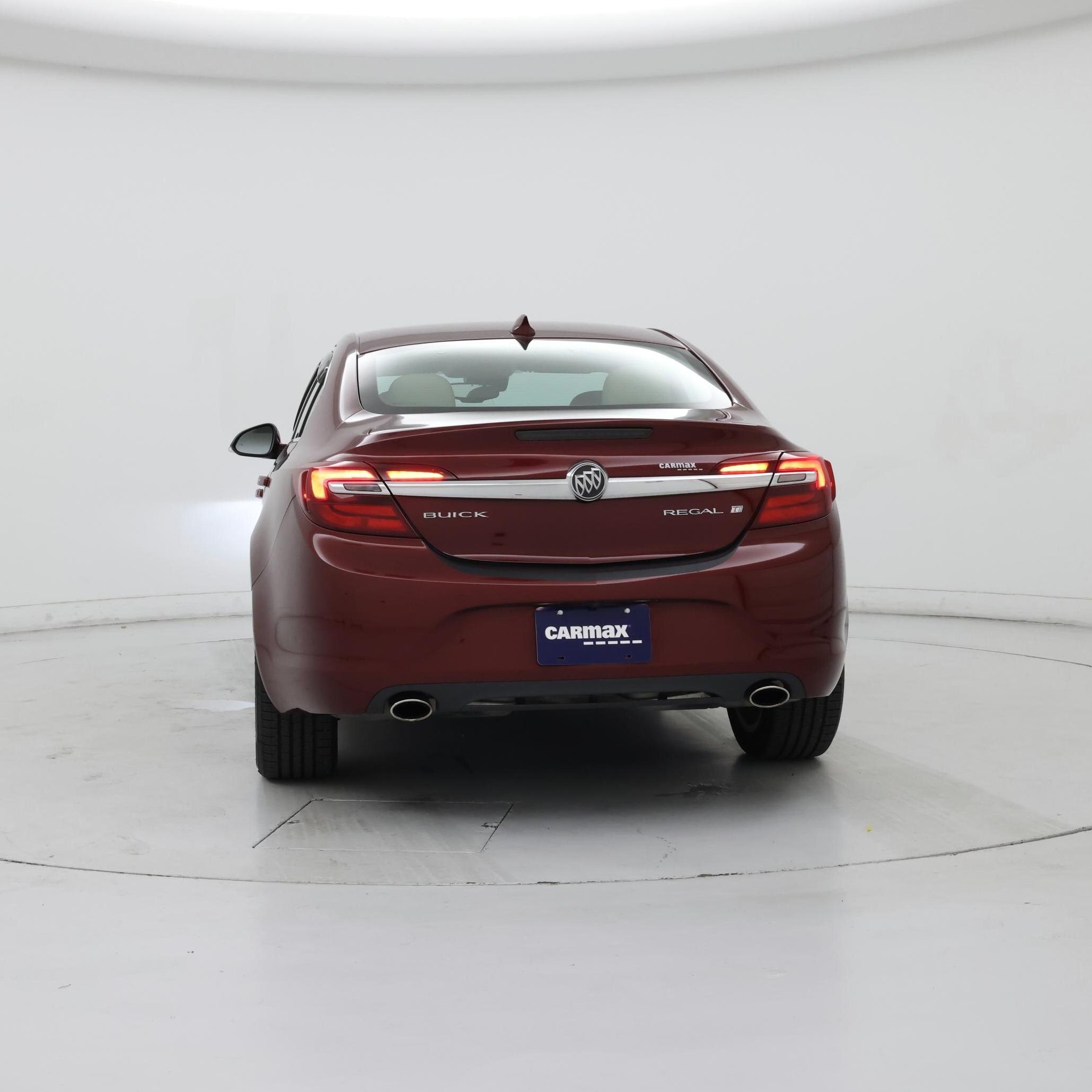 Thumbnail: 2016 Buick Regal - 6