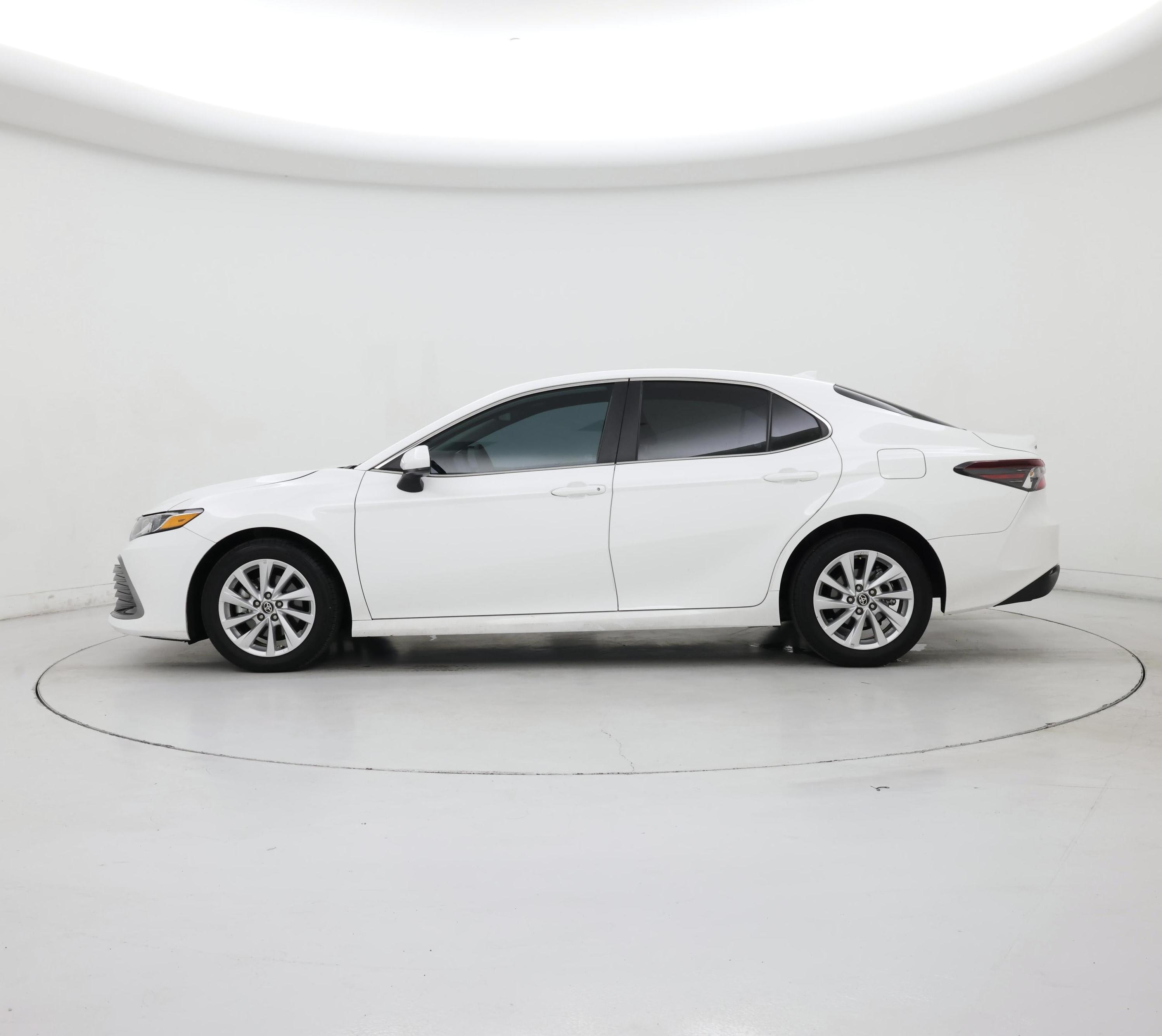 Thumbnail: 2024 Toyota Camry - 3