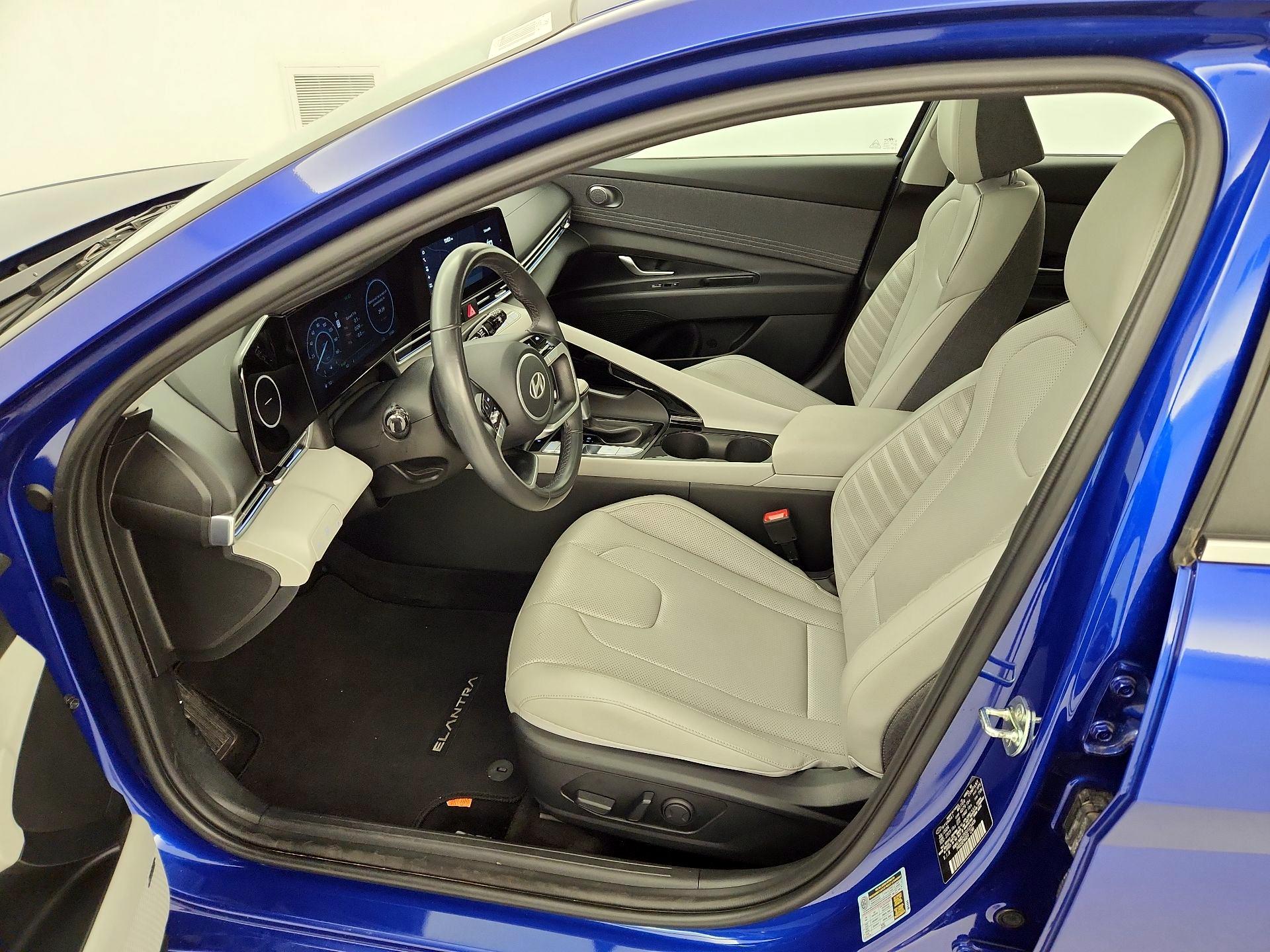Thumbnail: 2025 Hyundai Elantra - 11