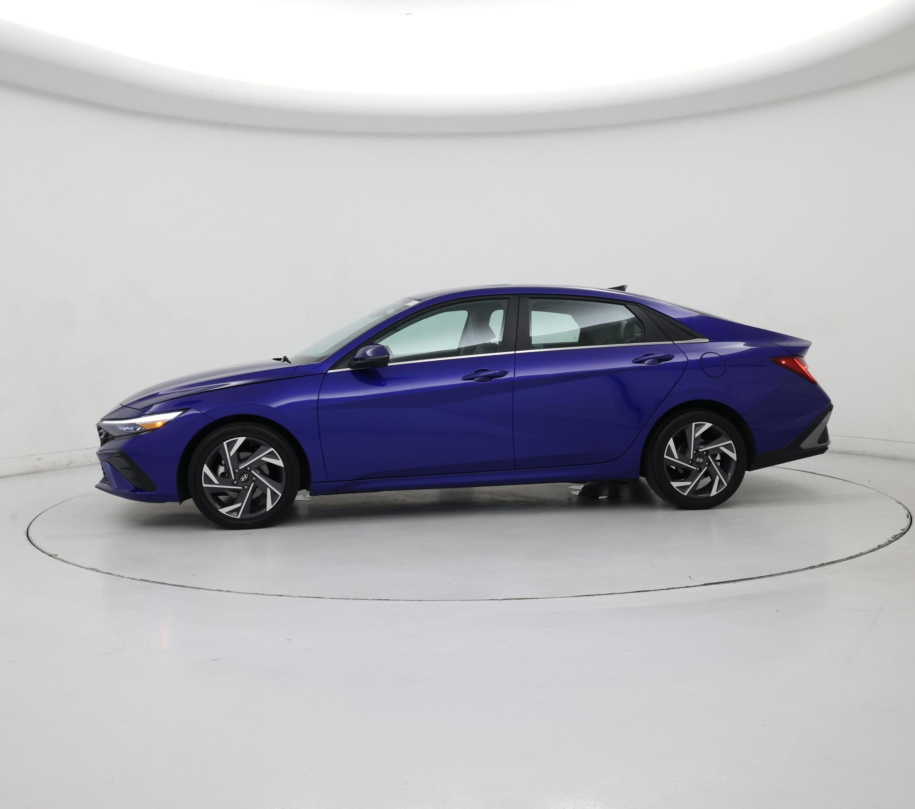 Thumbnail: 2025 Hyundai Elantra - 3