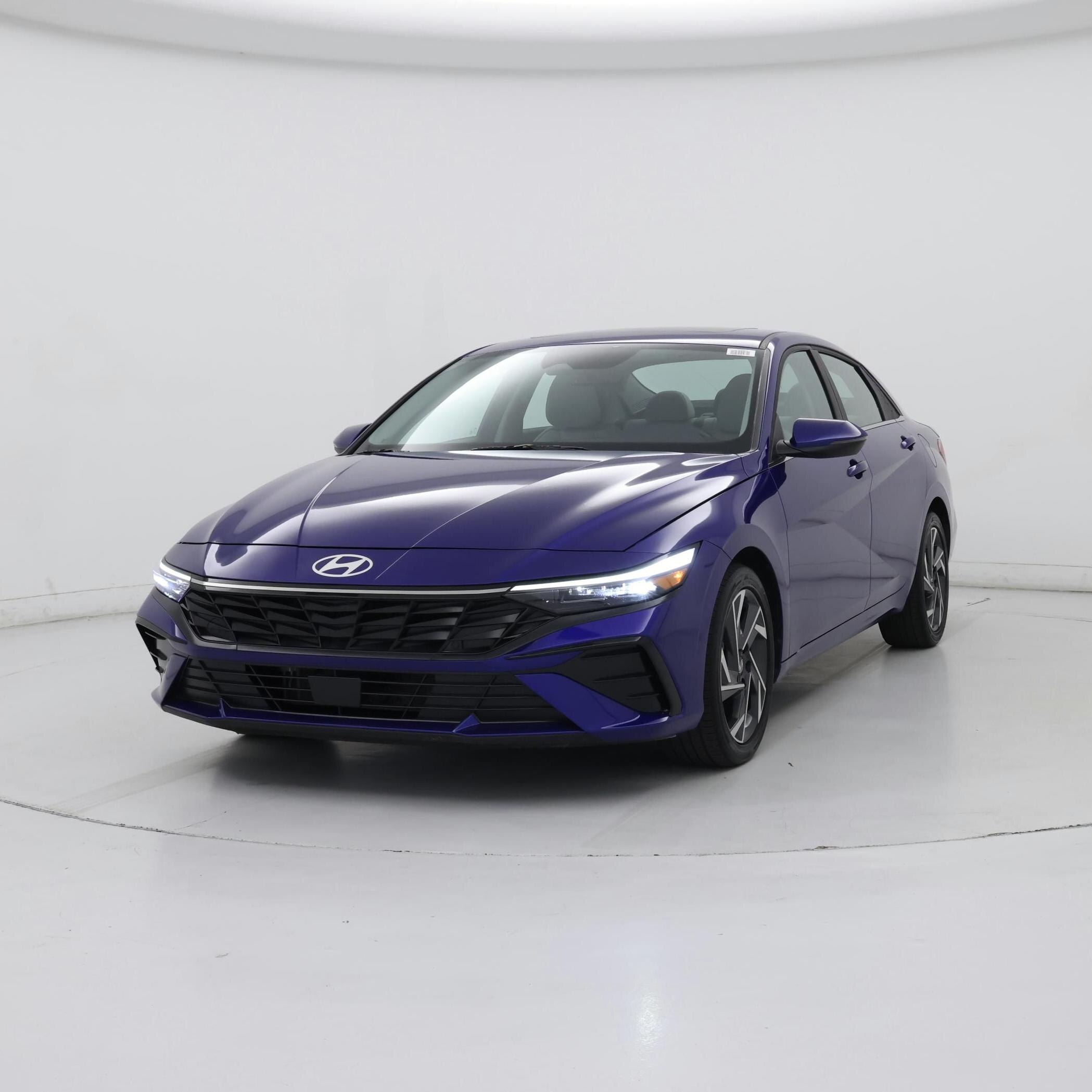 Thumbnail: 2025 Hyundai Elantra - 4