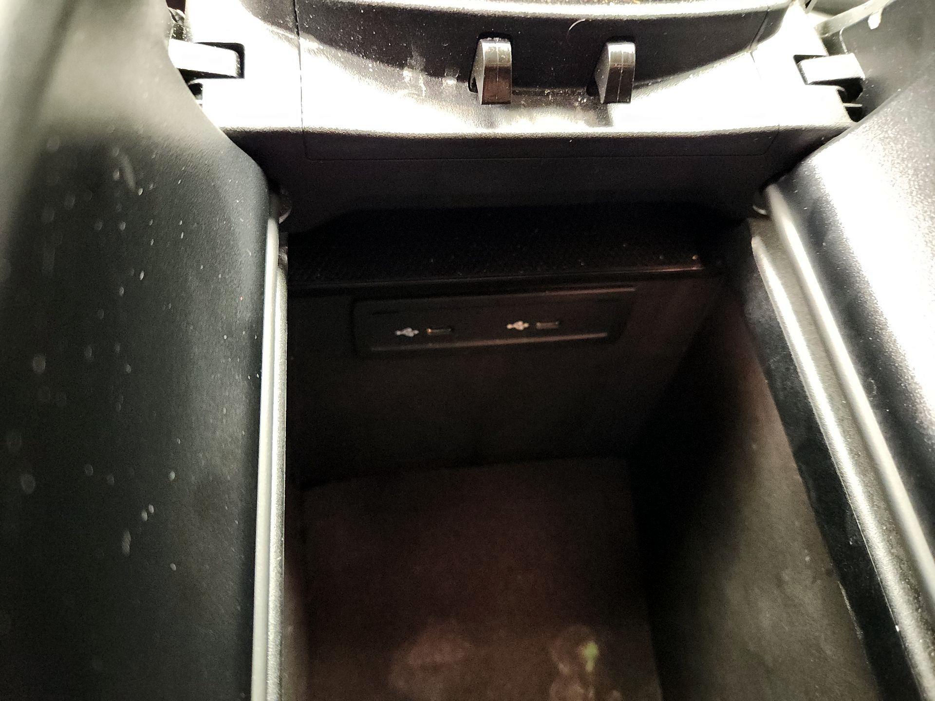 Thumbnail: 2020 Mercedes-Benz GL-Class - 19