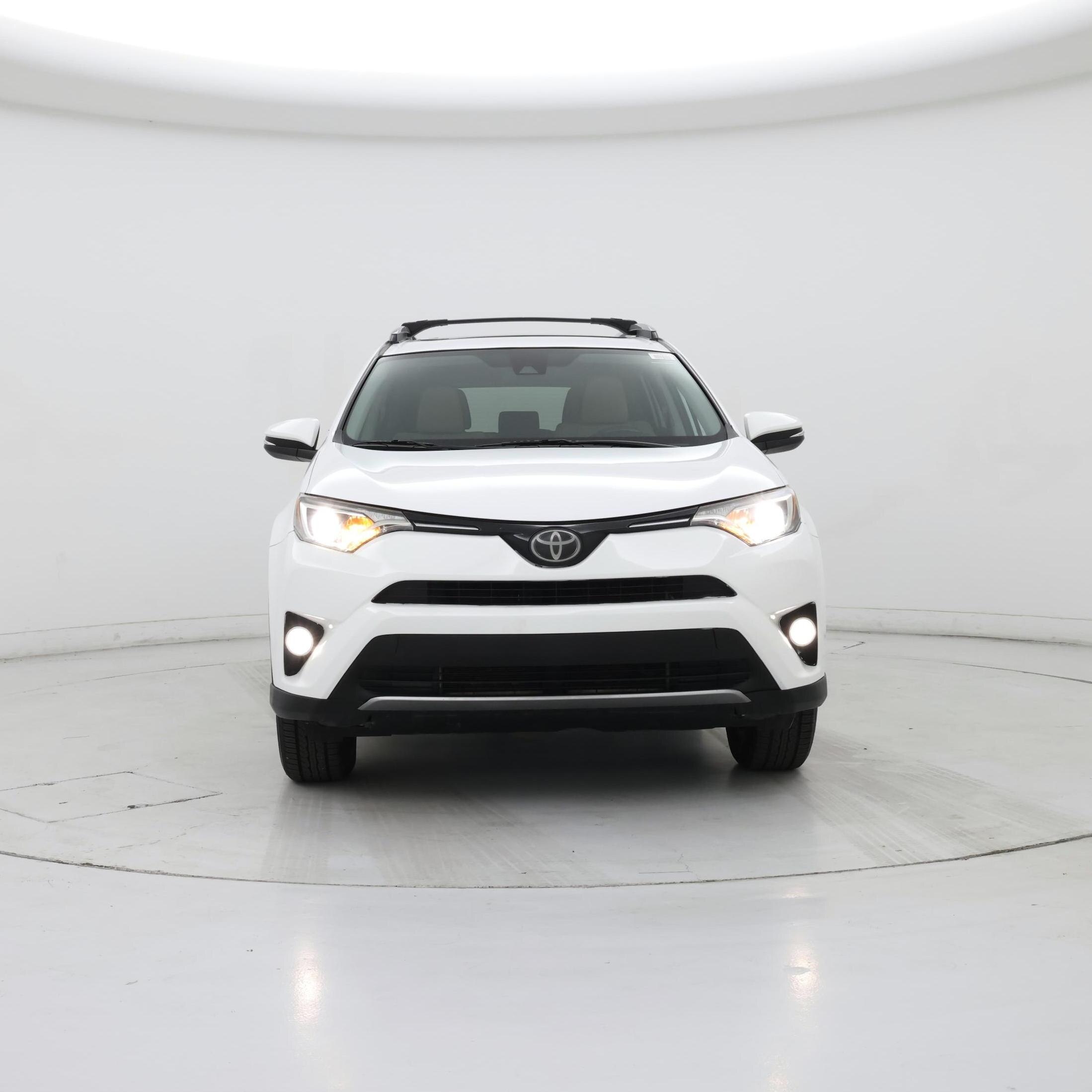Thumbnail: 2017 Toyota RAV4 - 5