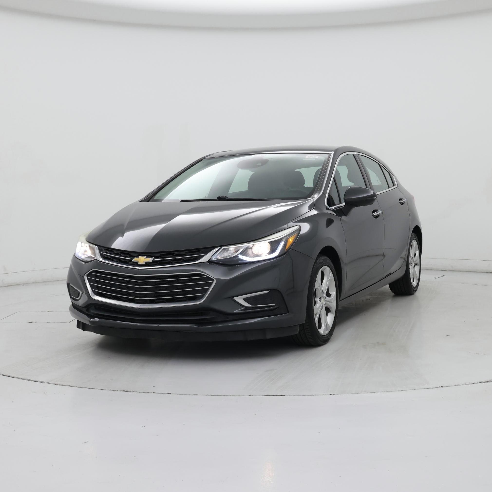 Thumbnail: 2017 Chevrolet Cruze - 4