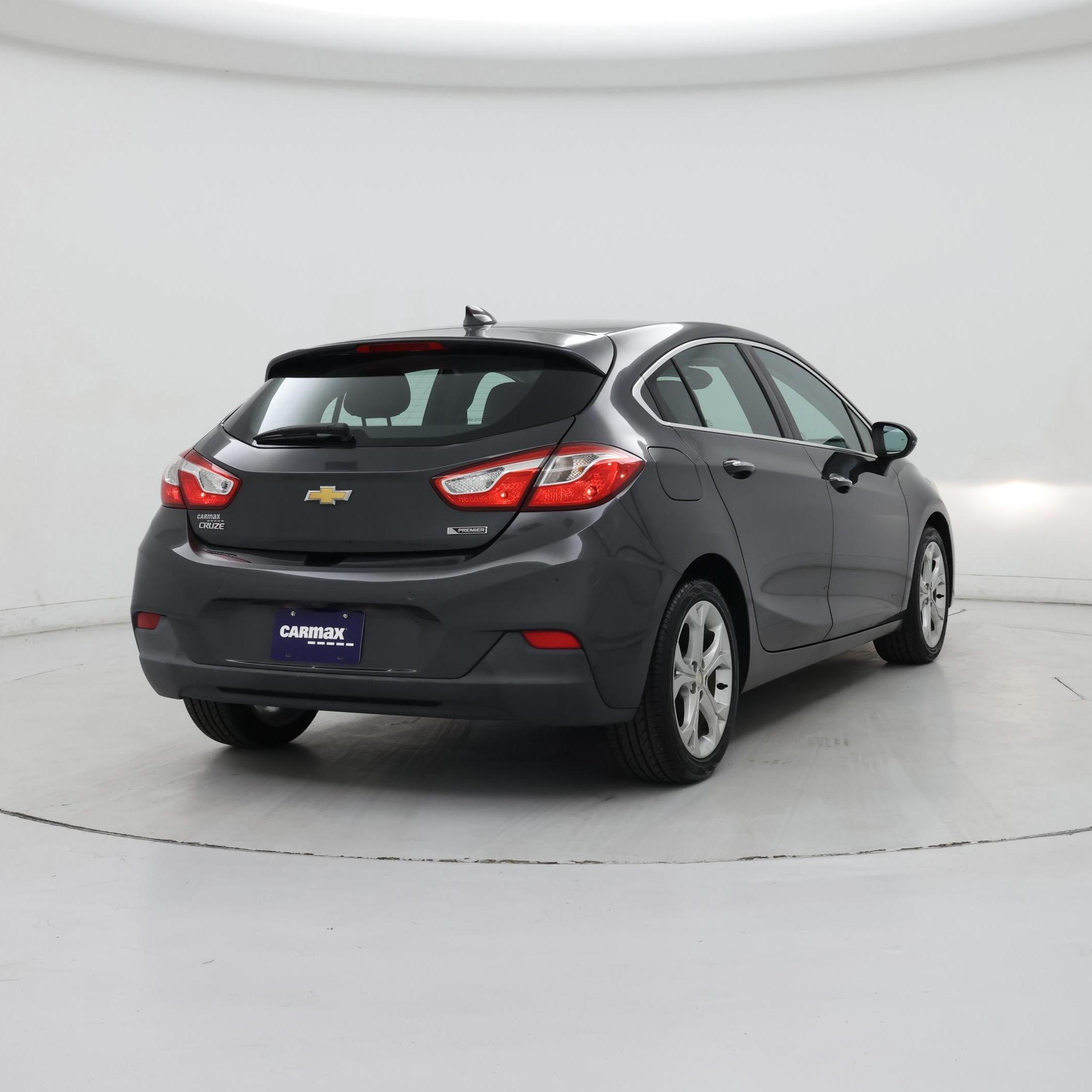 Thumbnail: 2017 Chevrolet Cruze - 8