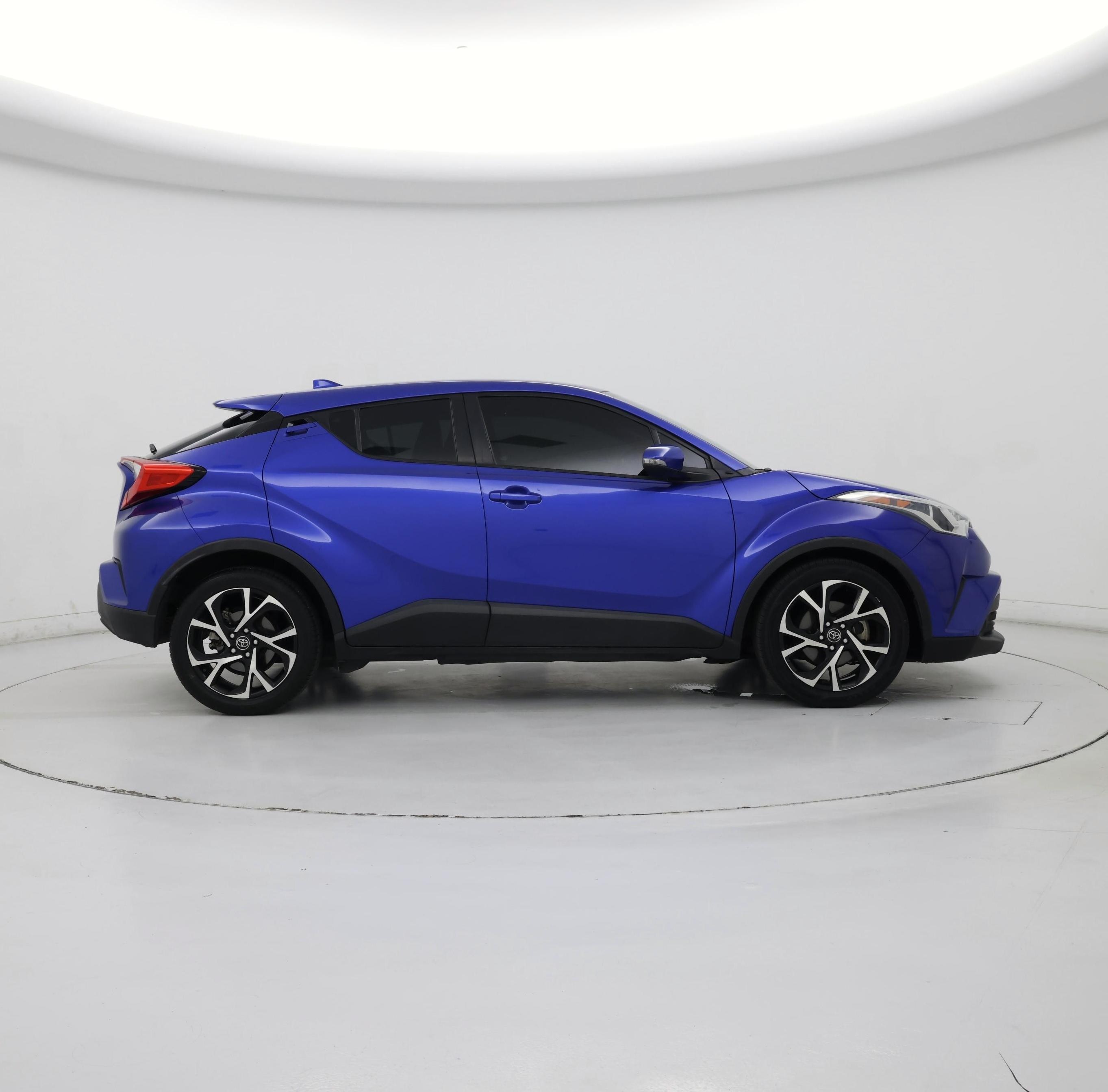 Thumbnail: 2018 Toyota C-HR - 7