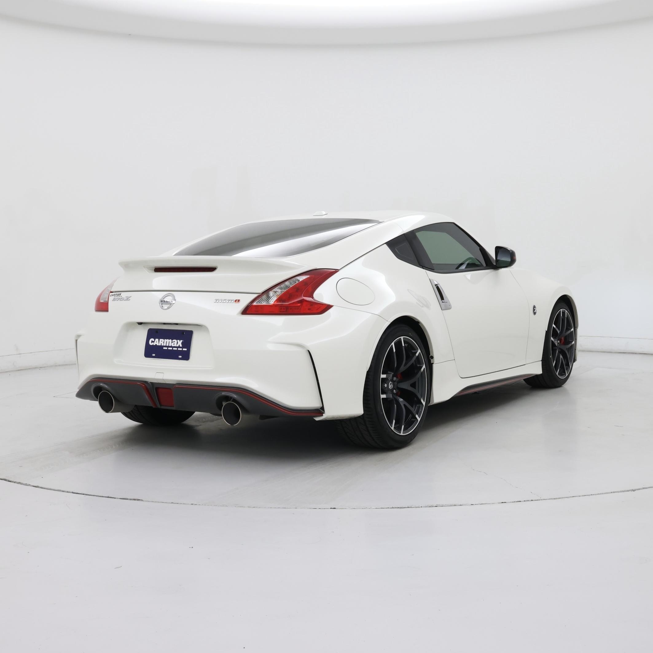 Thumbnail: 2017 Nissan Z - 8