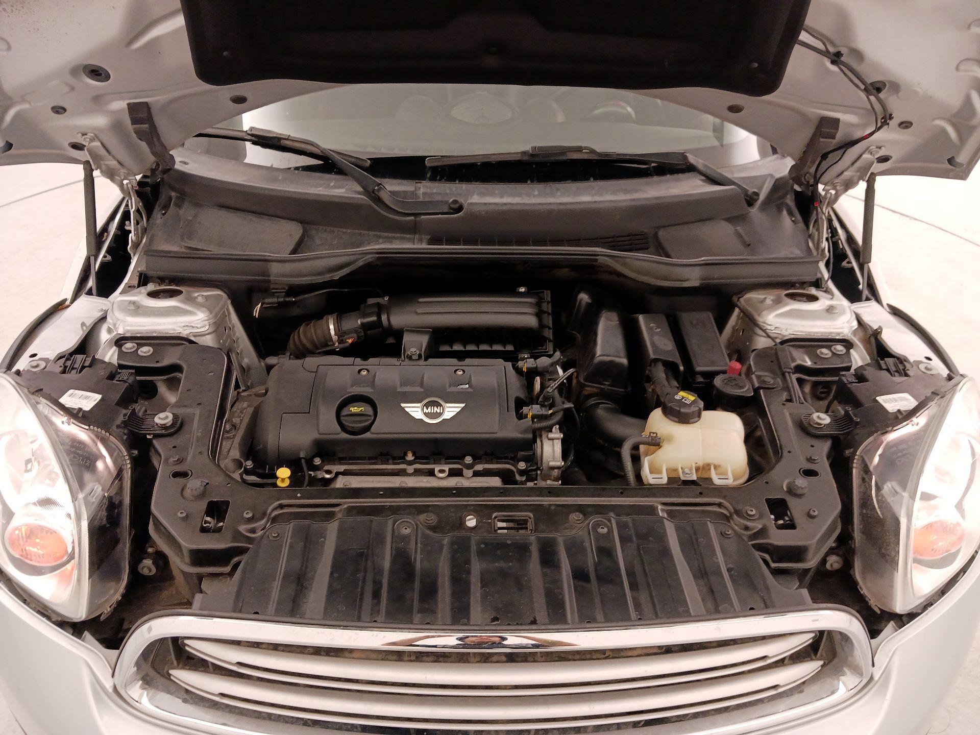 Thumbnail: 2015 MINI Cooper Countryman - 18