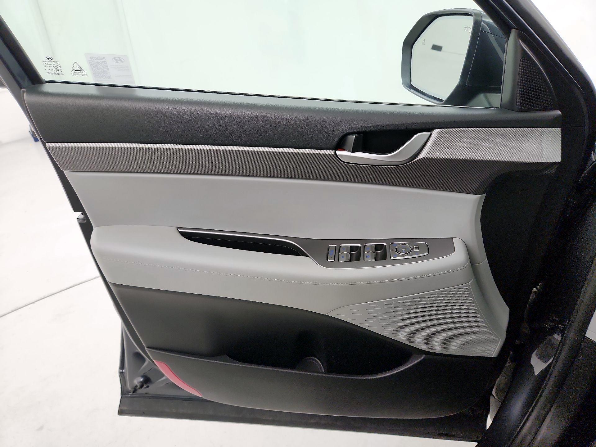Thumbnail: 2024 Hyundai Palisade - 12