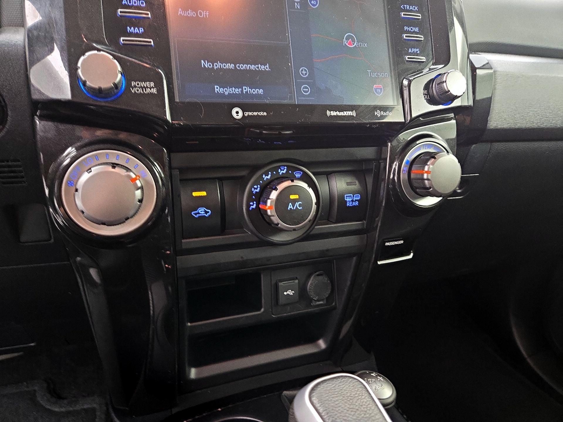 Thumbnail: 2021 Toyota 4Runner - 17