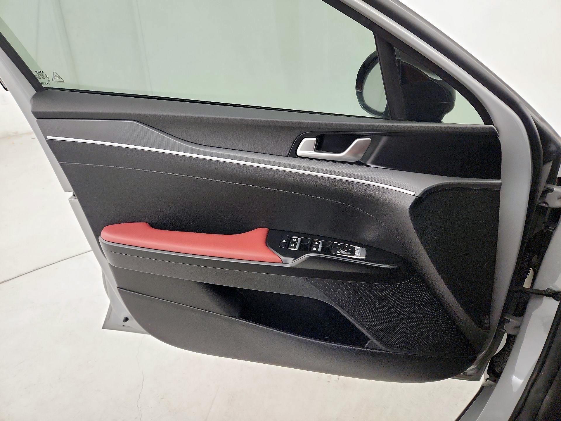 Thumbnail: 2023 Kia K5 - 12