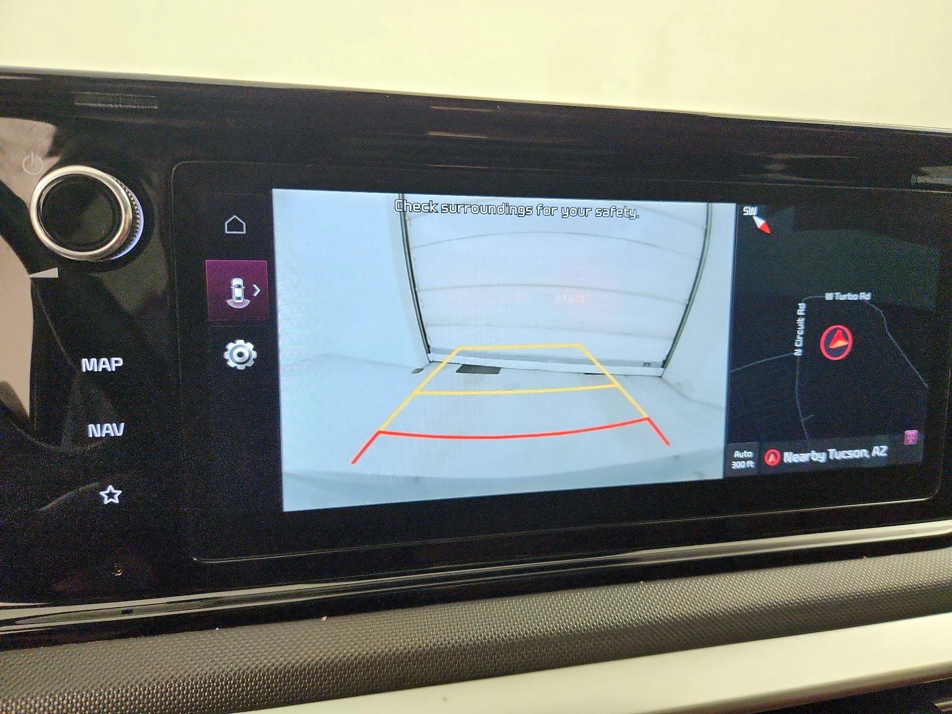 Thumbnail: 2023 Kia K5 - 15