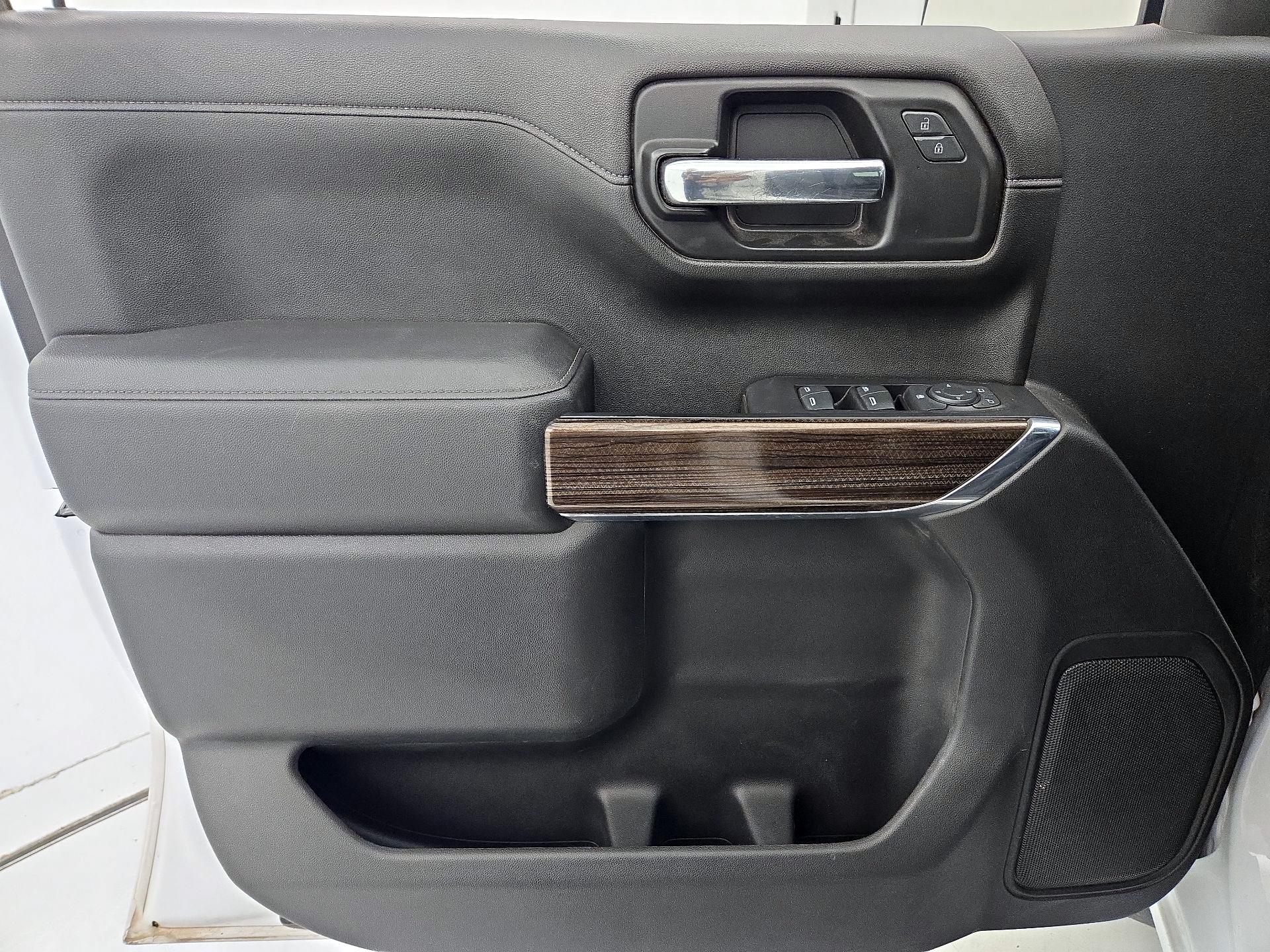 Thumbnail: 2020 Chevrolet Silverado 1500 - 12