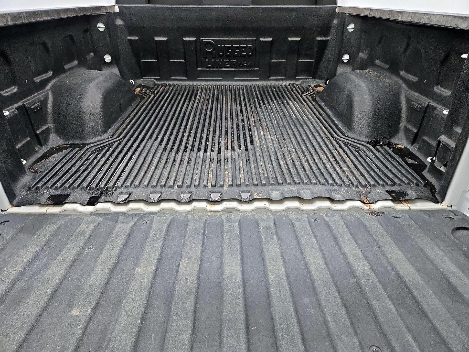 Thumbnail: 2020 Chevrolet Silverado 1500 - 20