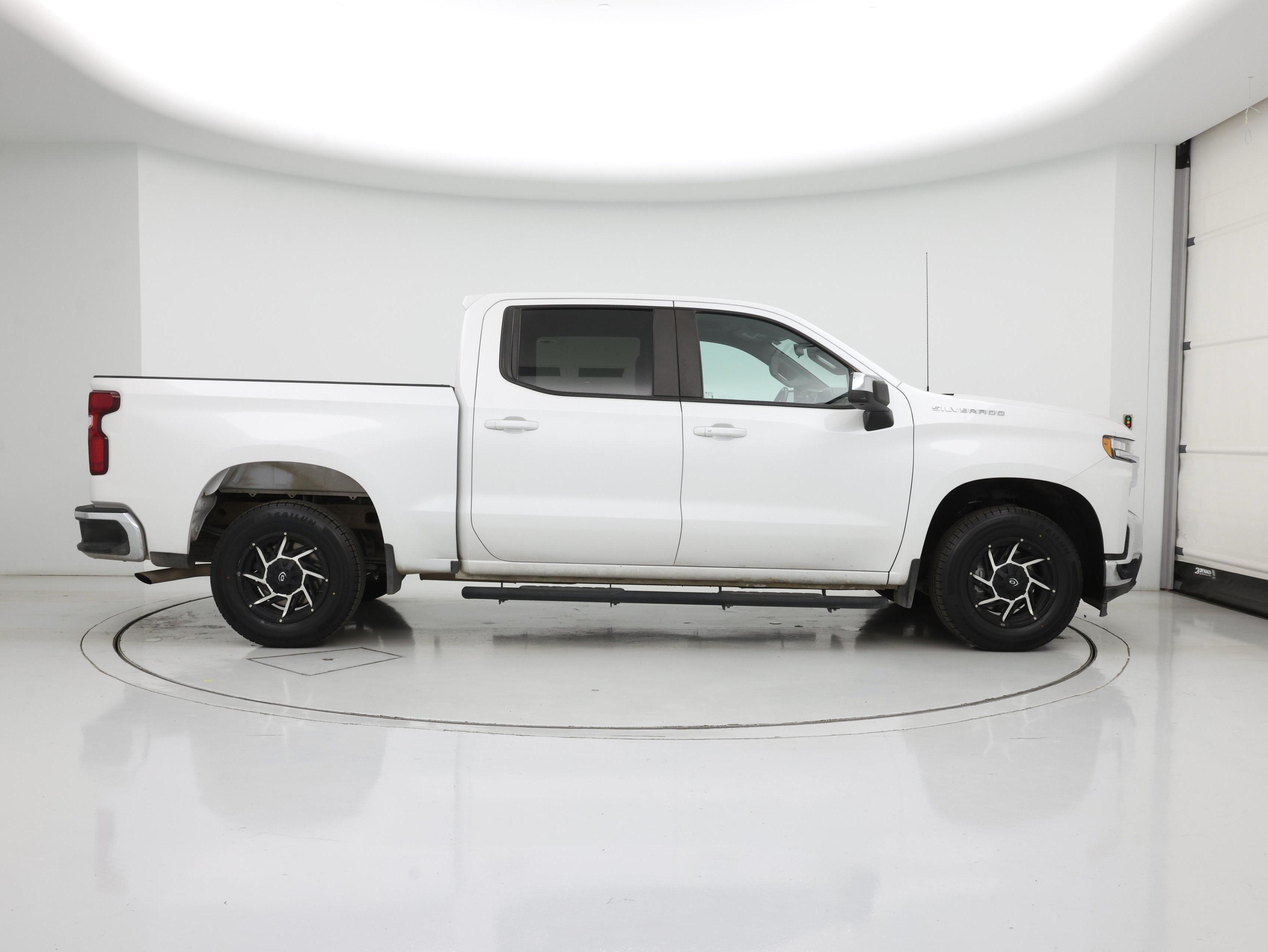 Thumbnail: 2020 Chevrolet Silverado 1500 - 7