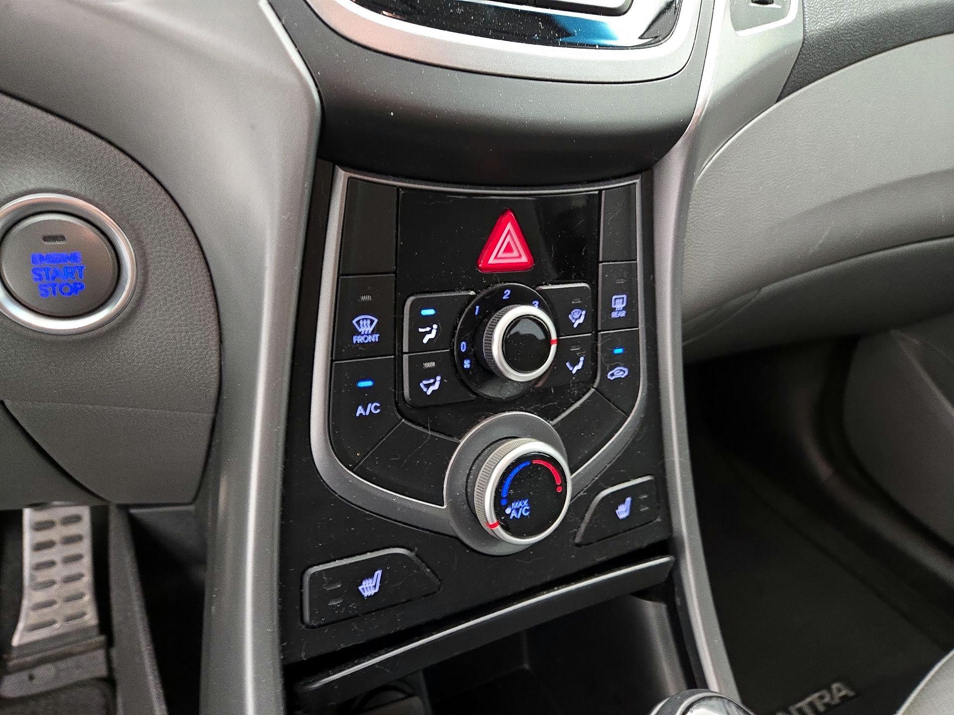 Thumbnail: 2014 Hyundai Elantra - 16