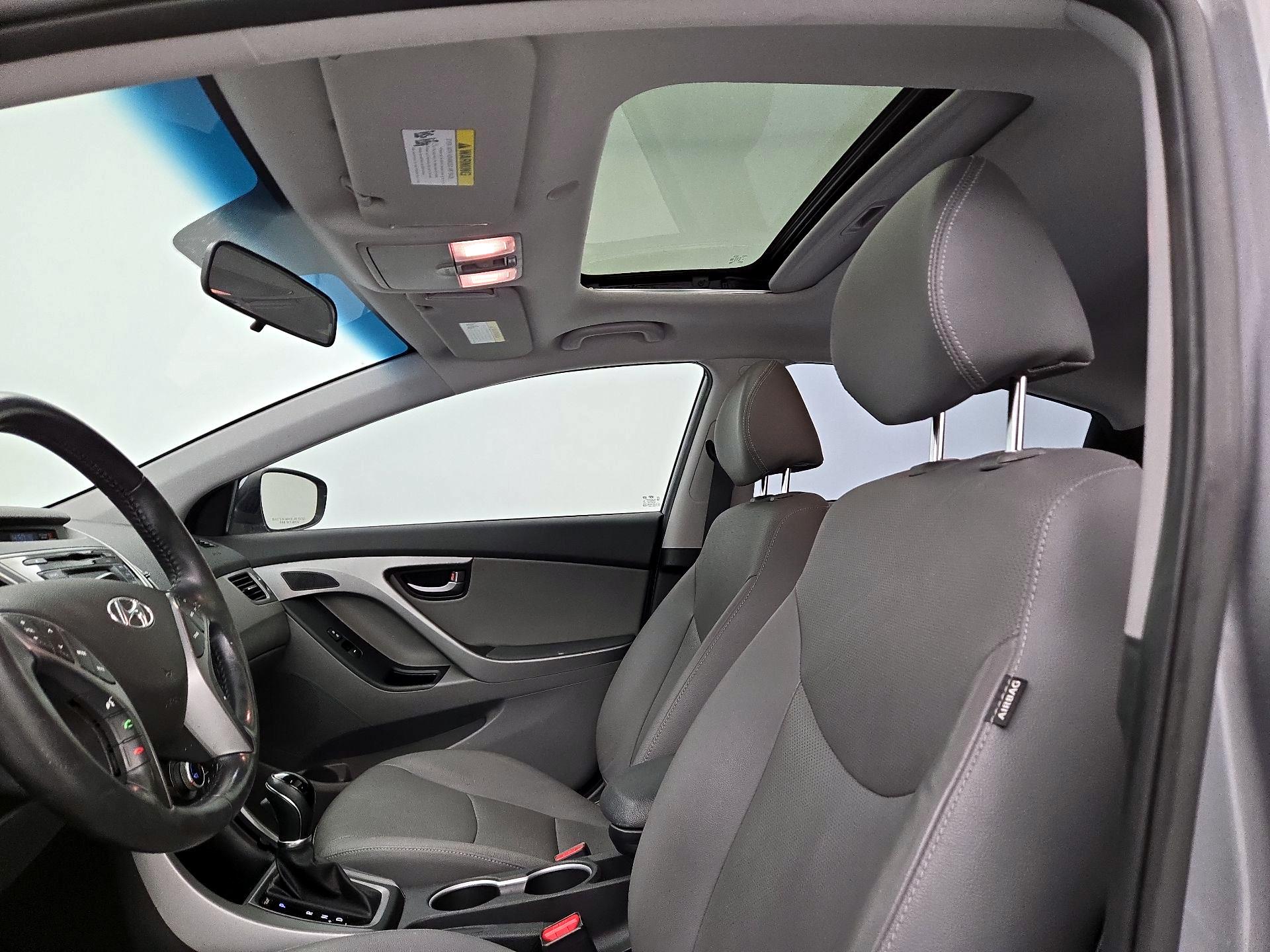 Thumbnail: 2014 Hyundai Elantra - 19