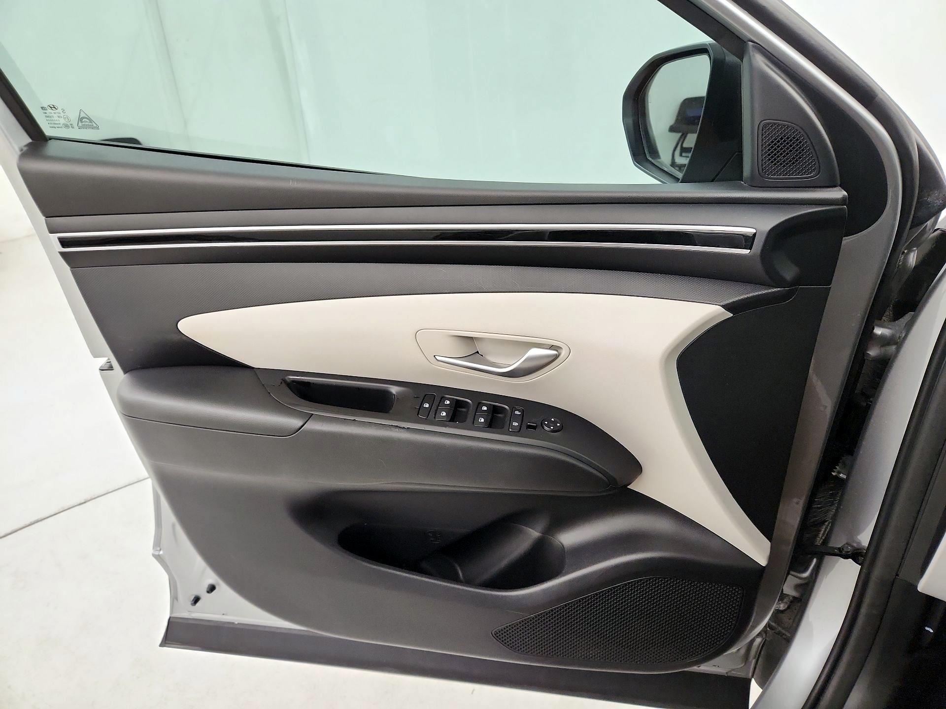 Thumbnail: 2022 Hyundai Tucson - 12